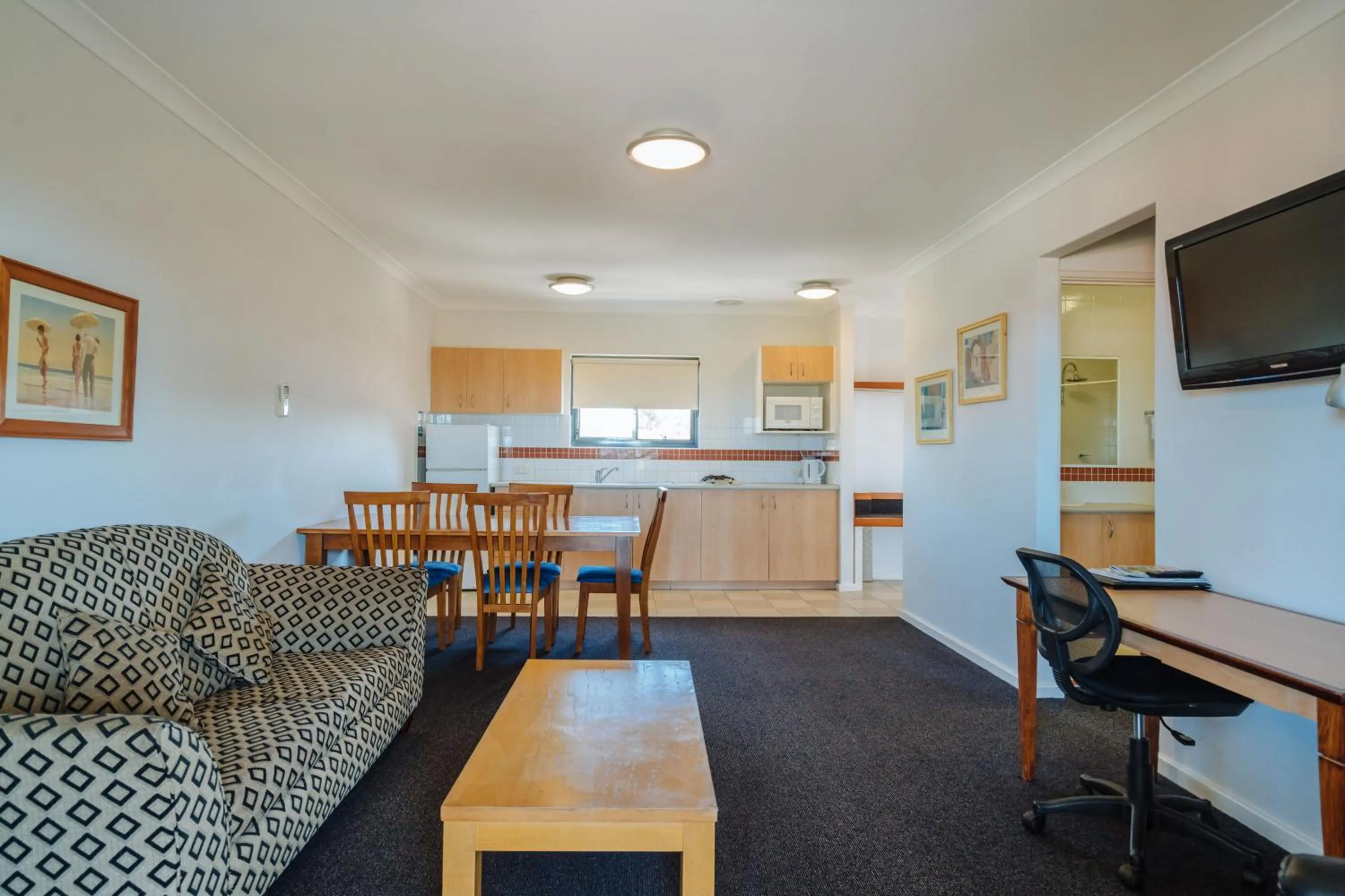 Living room in Canning Bridge Auto Lodge