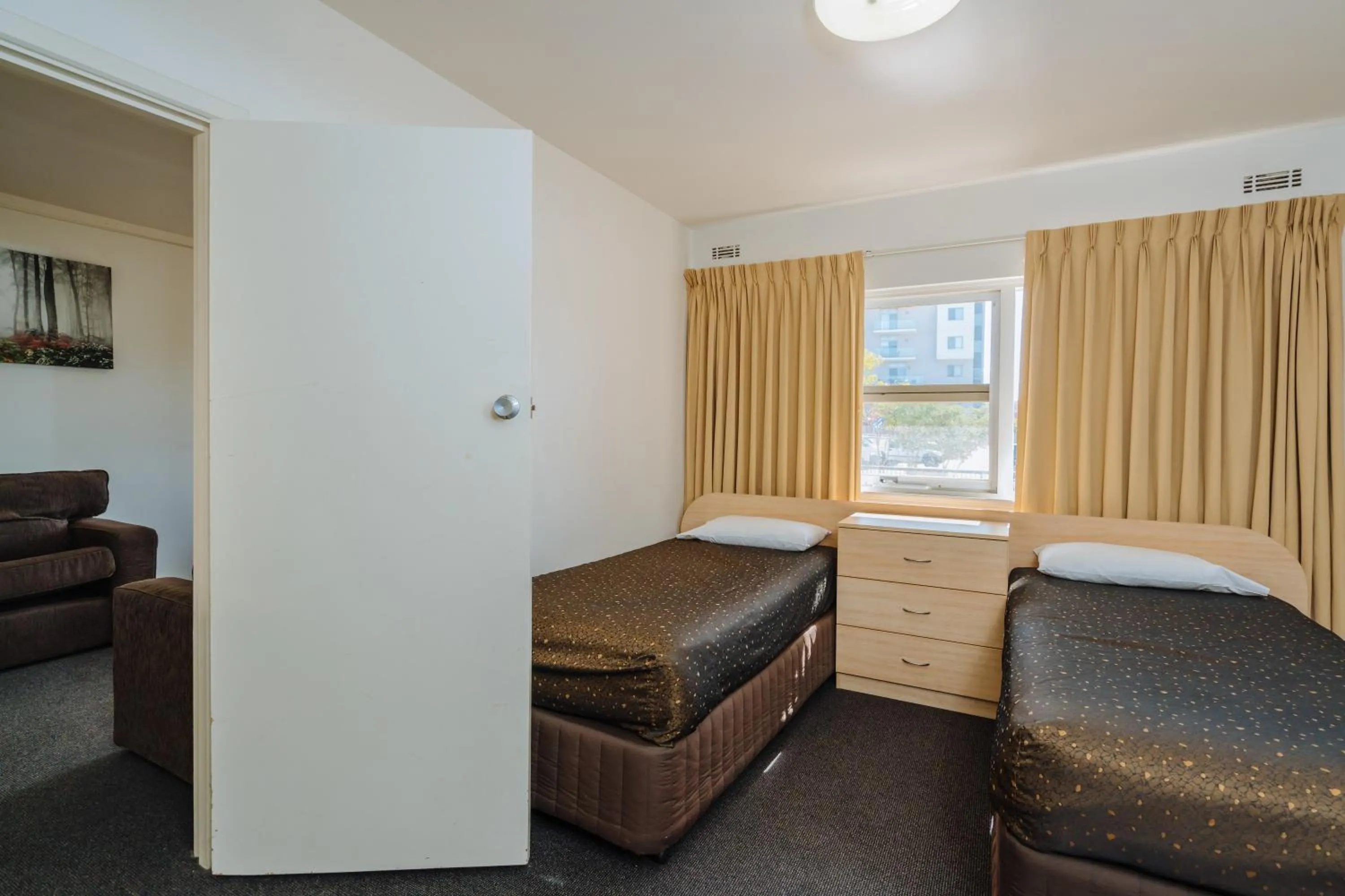 Bedroom, Bed in Canning Bridge Auto Lodge