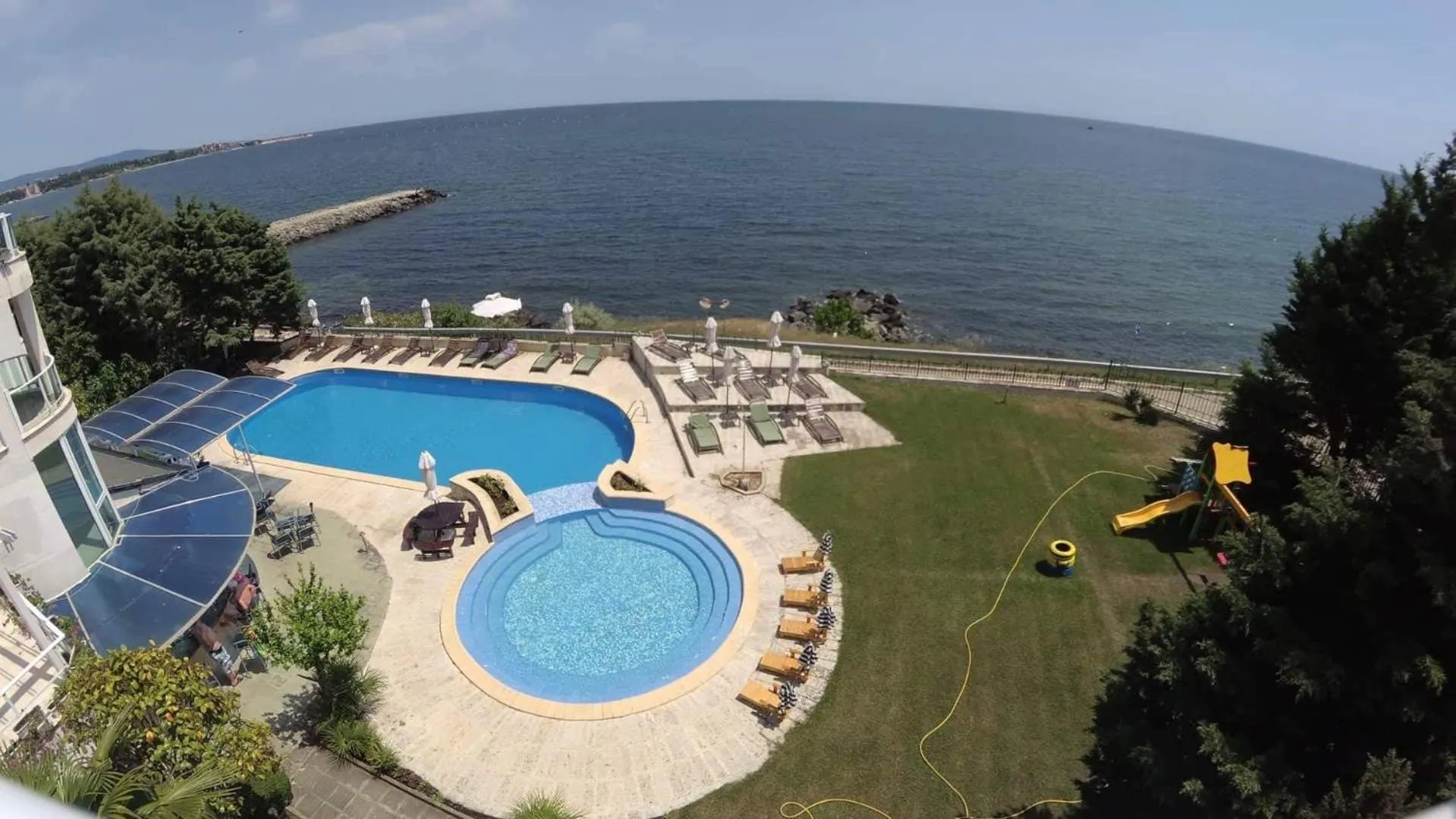 Pool view in Peter Hotel