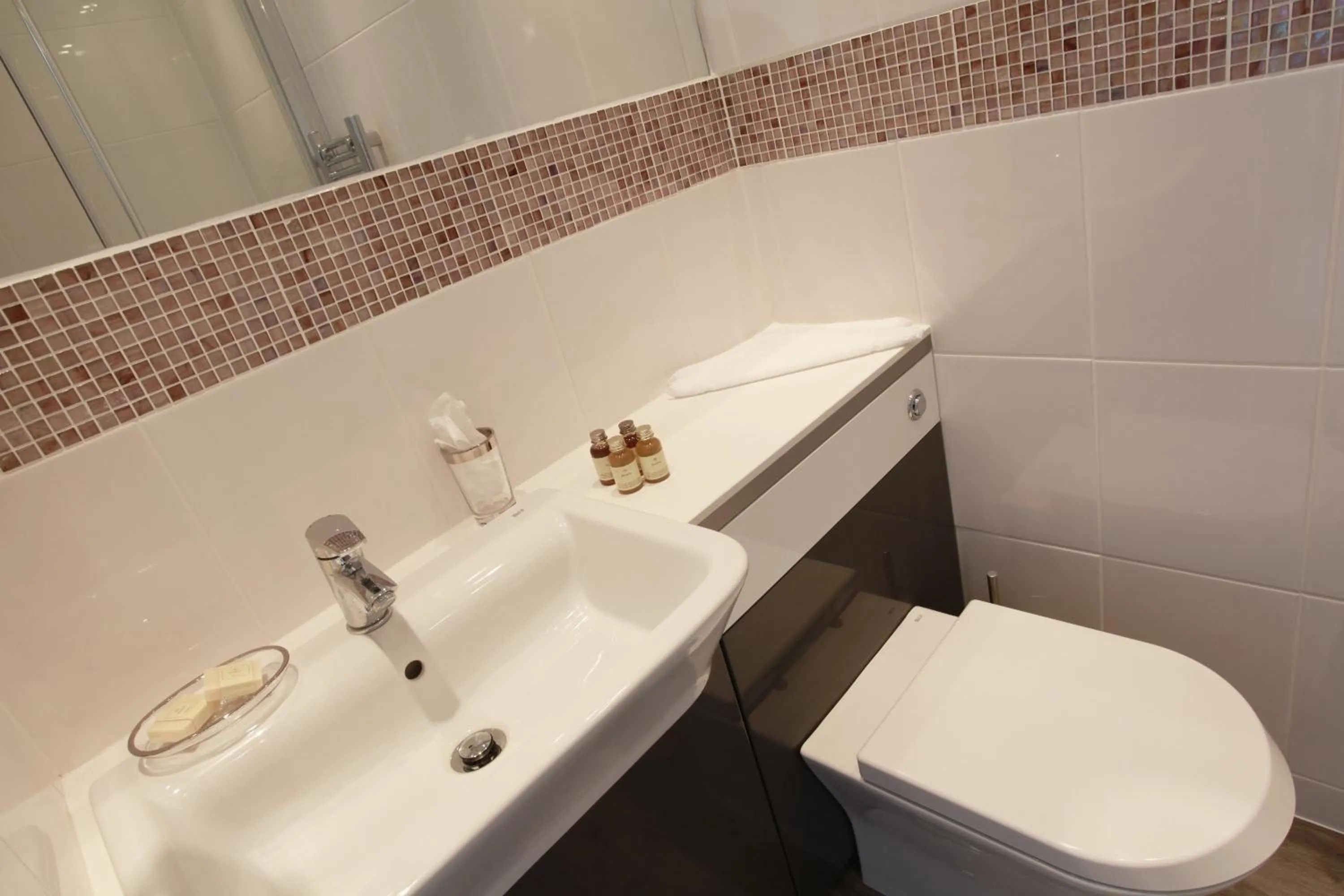 Bathroom in Brindleys