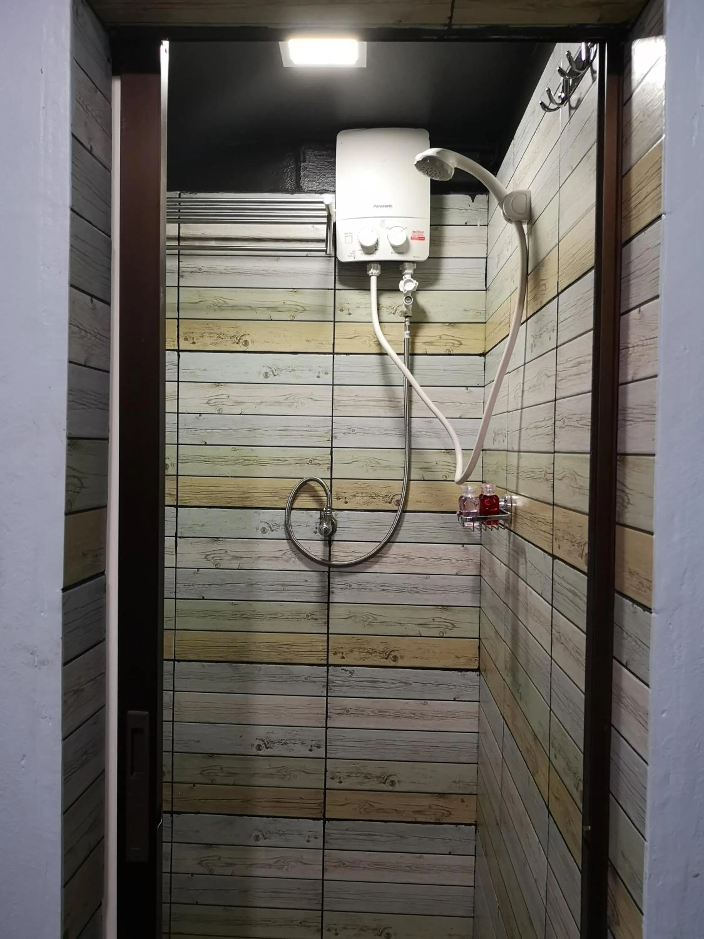 Bathroom in 4J Lodge