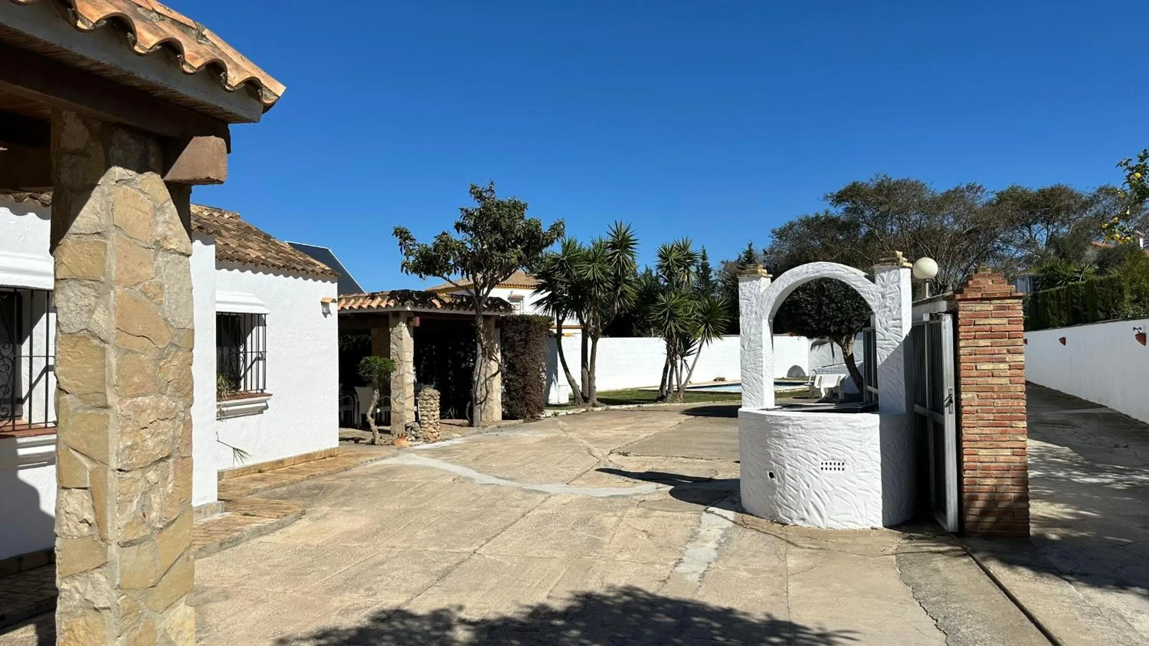 Property building in Vivienda Rural Atlántico Sur & Familias