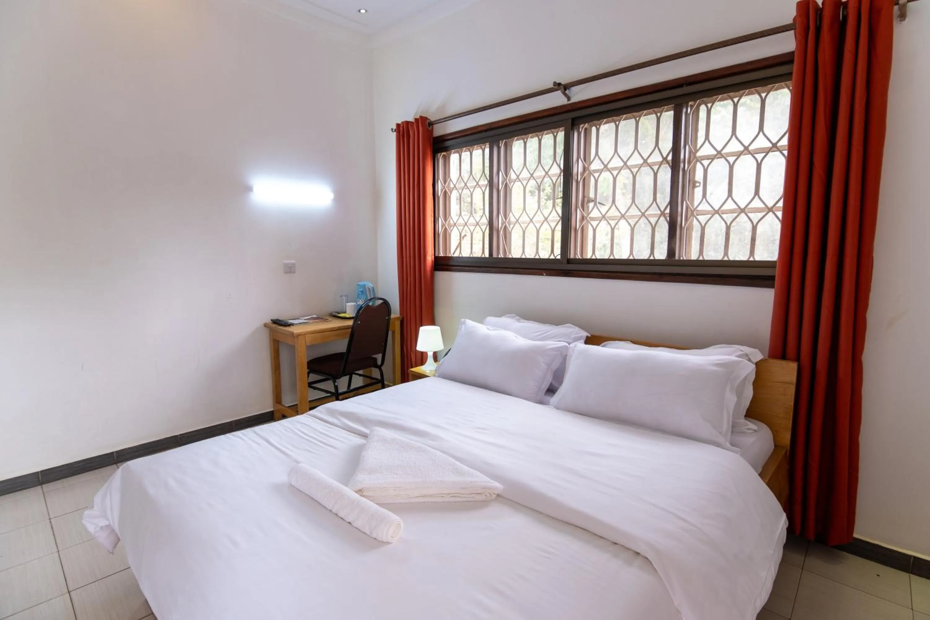 View (from property/room), Bed in Explorers Hub