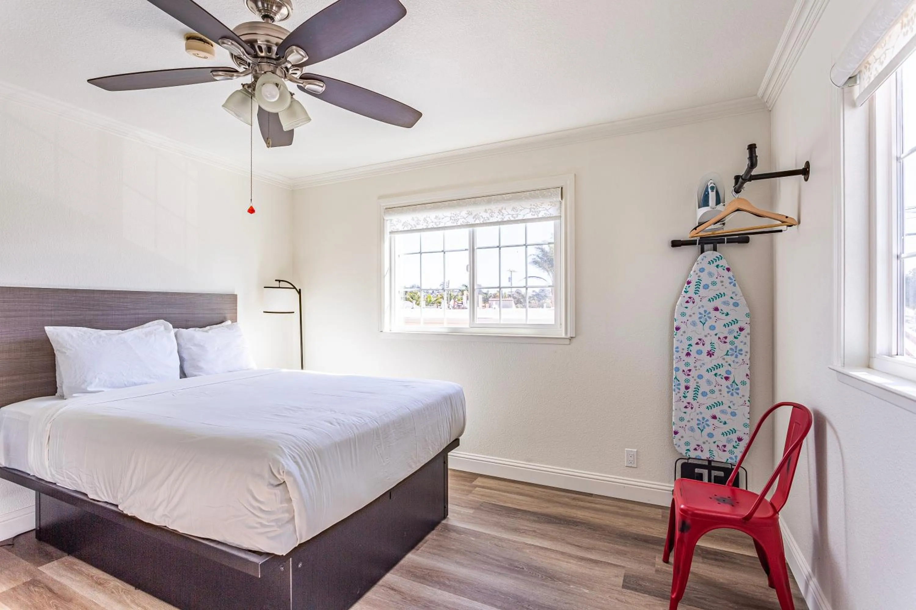 Bed in Coastal Breeze Inn