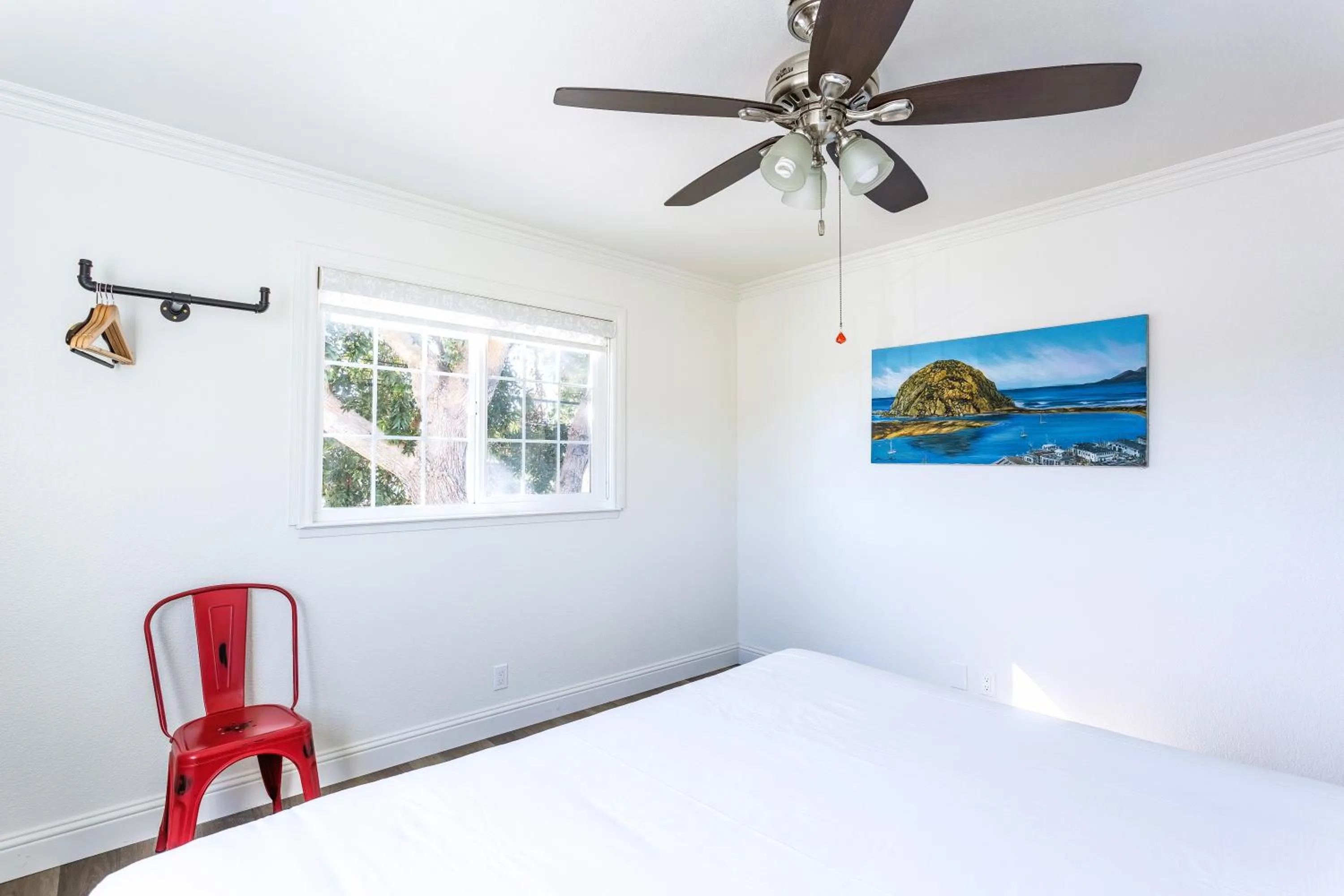 Bed in Coastal Breeze Inn