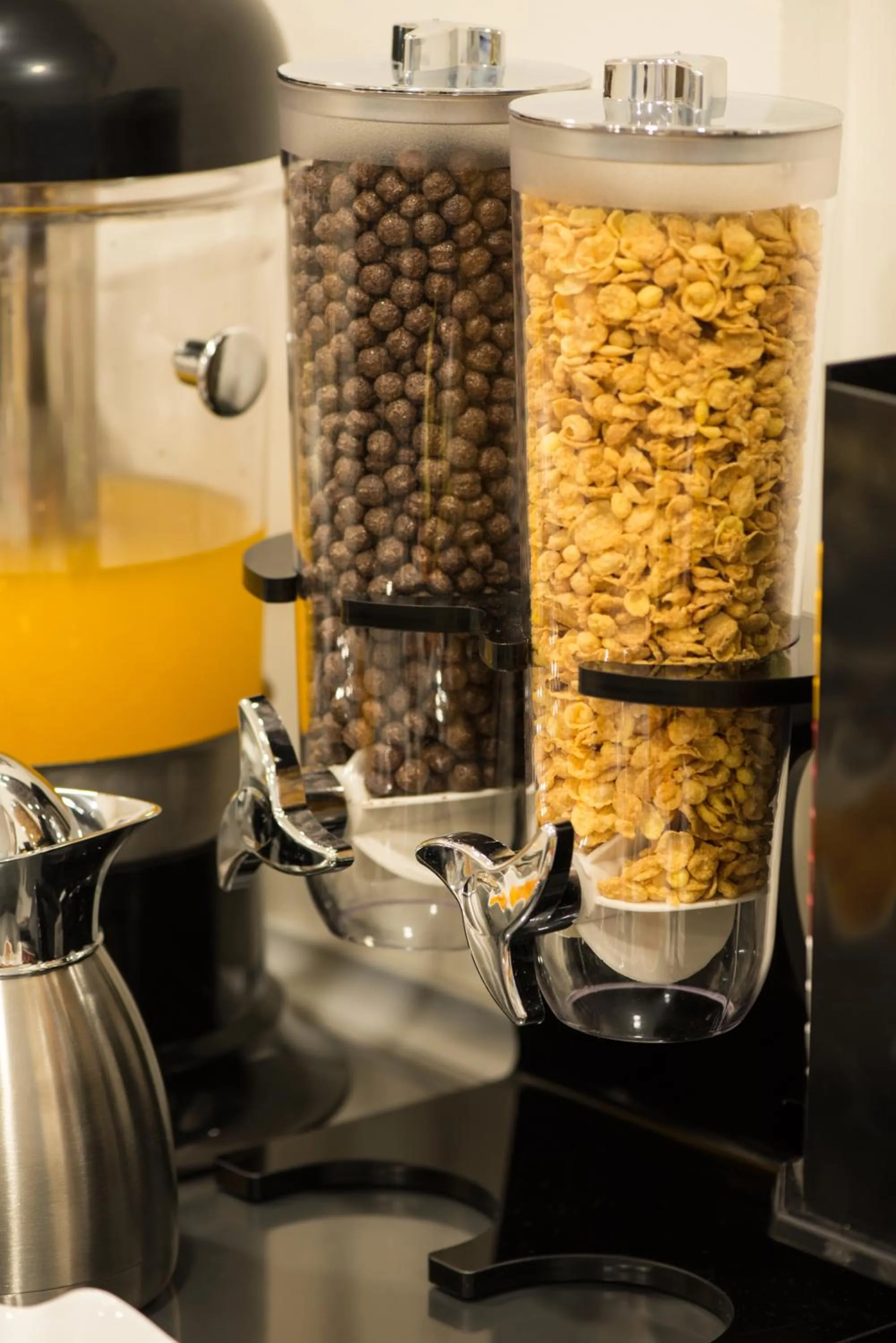 Breakfast in Primero Hotel