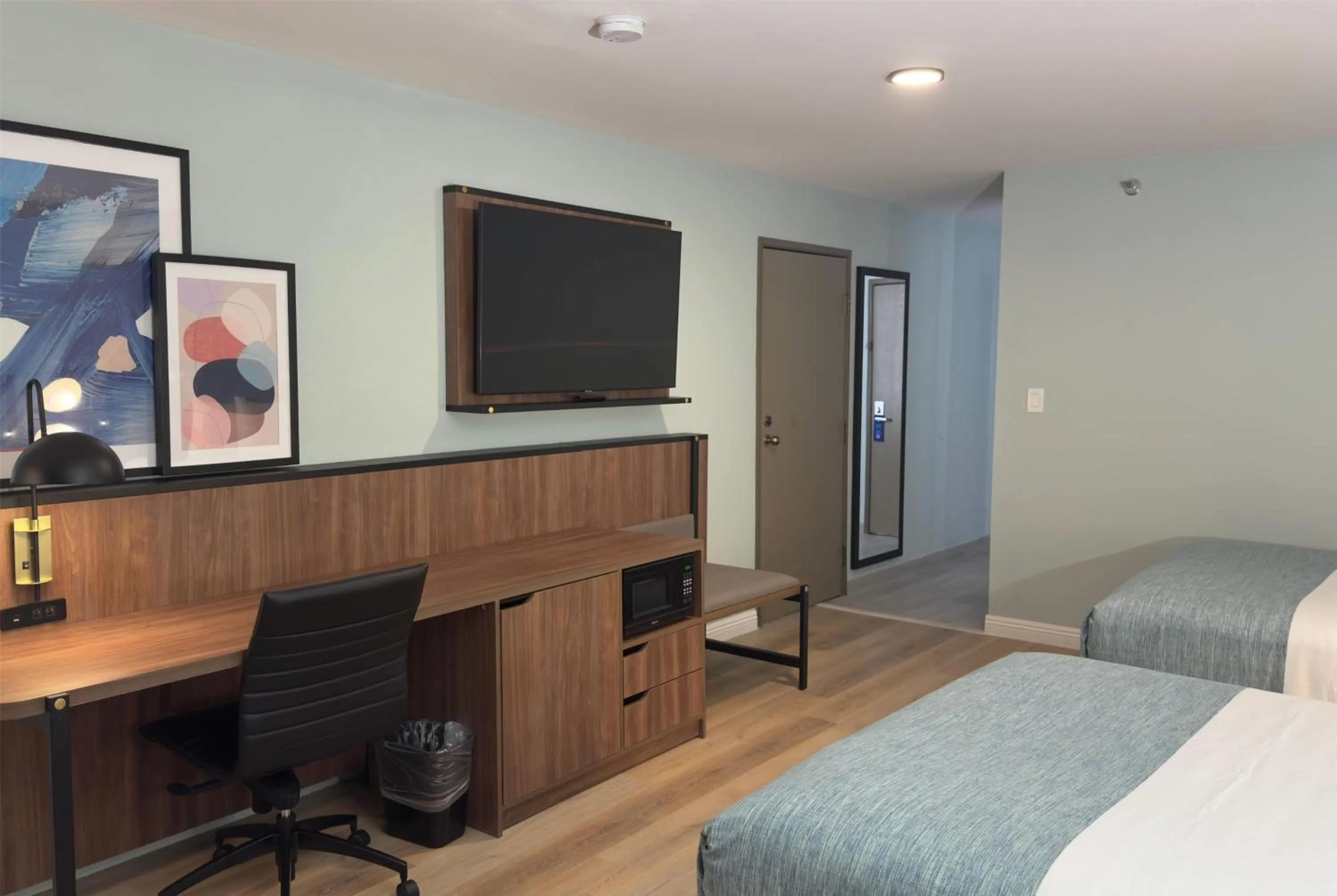 Photo of the whole room, Bed in Wingate by Wyndham Farmington NM