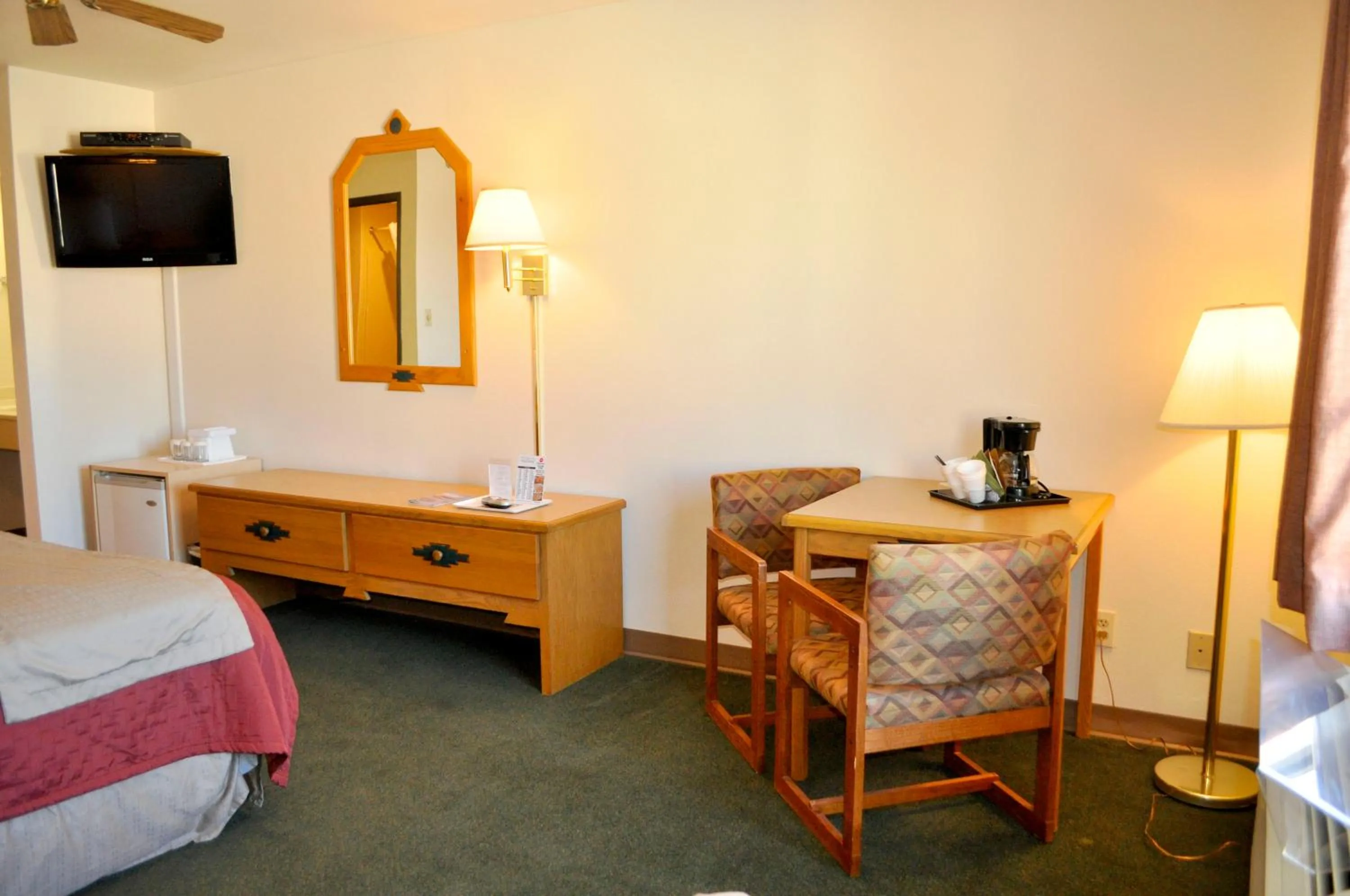 Bed in Wingate by Wyndham Farmington NM