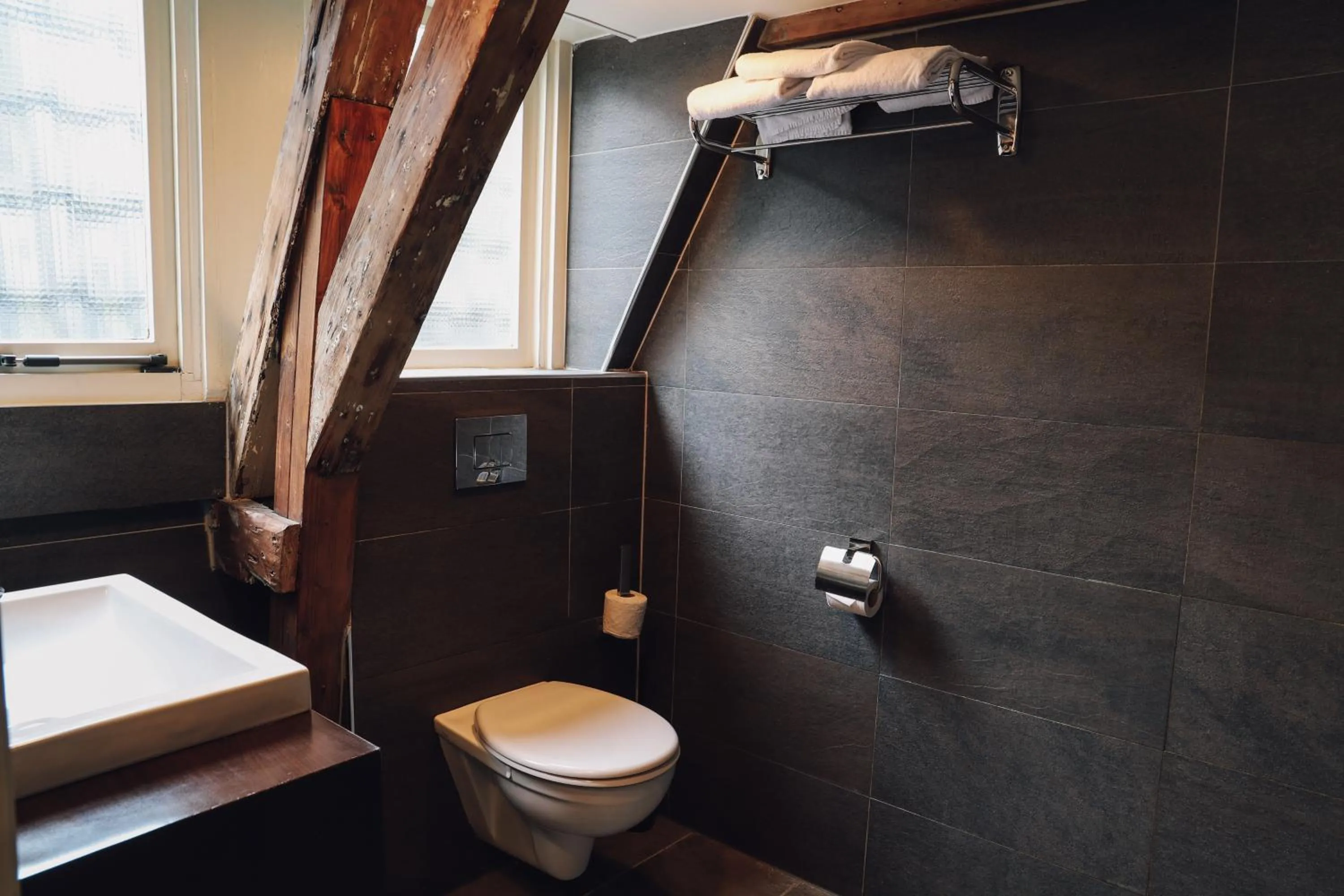 Bathroom in Hotel Corner House