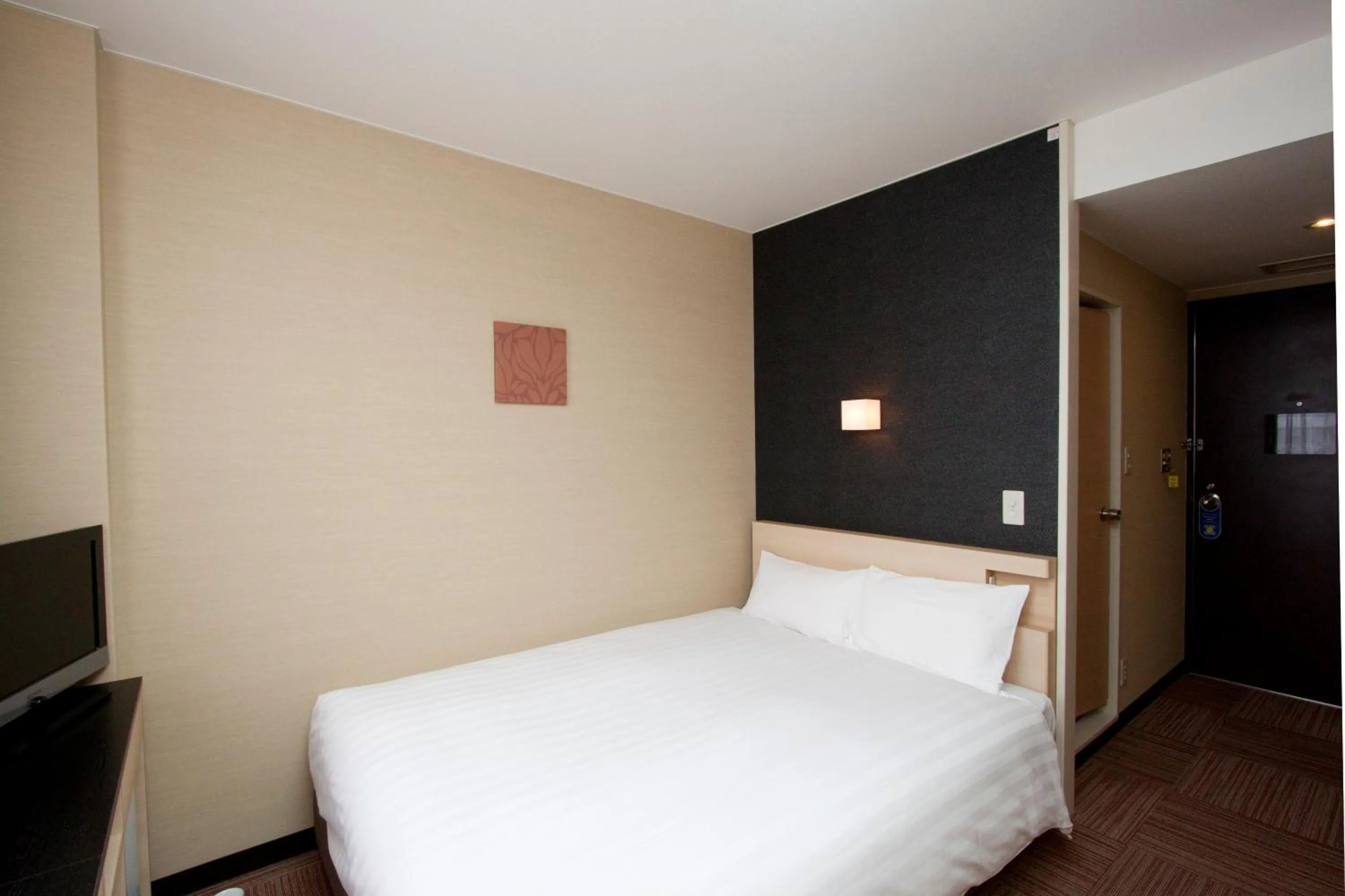 Photo of the whole room, Bed in Smile Hotel Otsu Seta