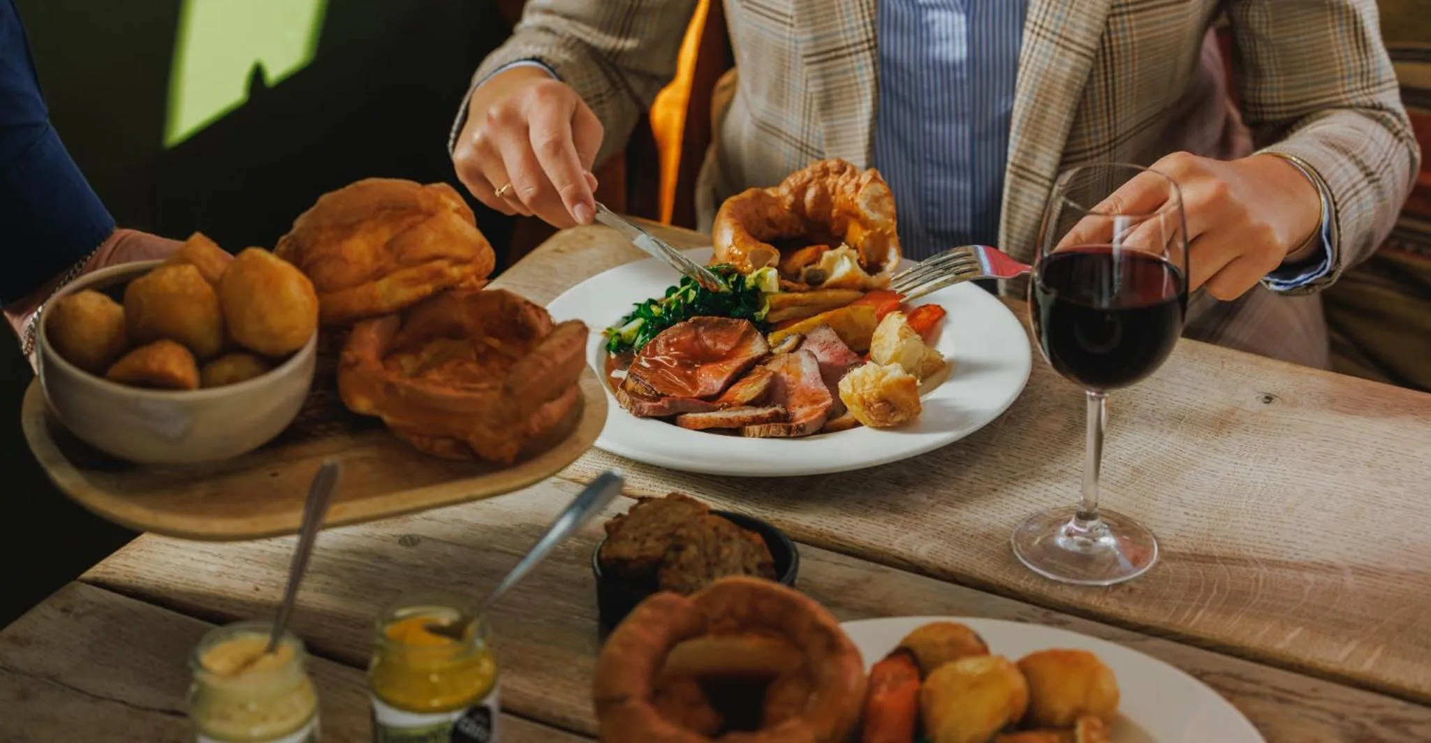 Food and drinks in The Richard Onslow