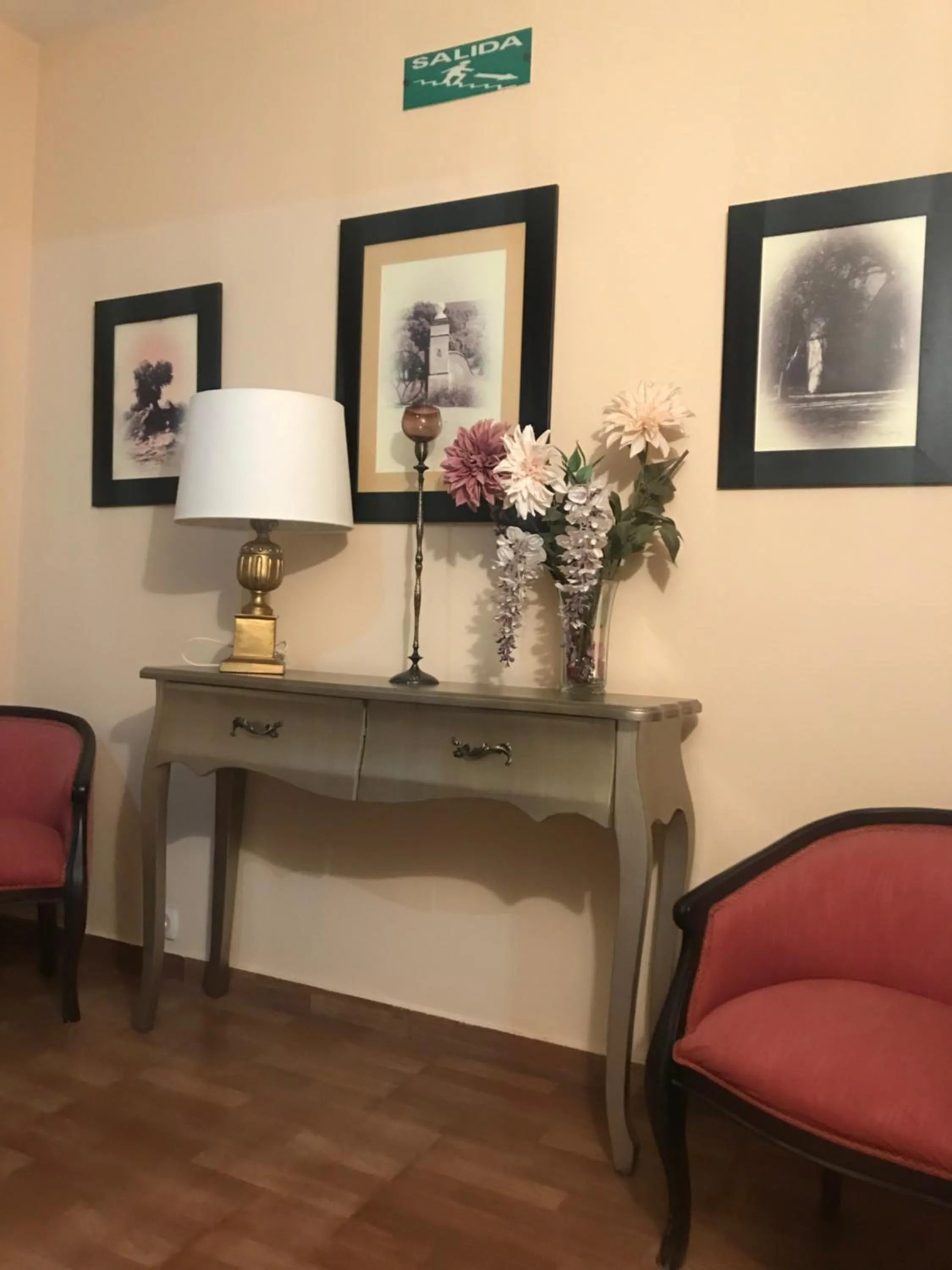 Hostal Plaza