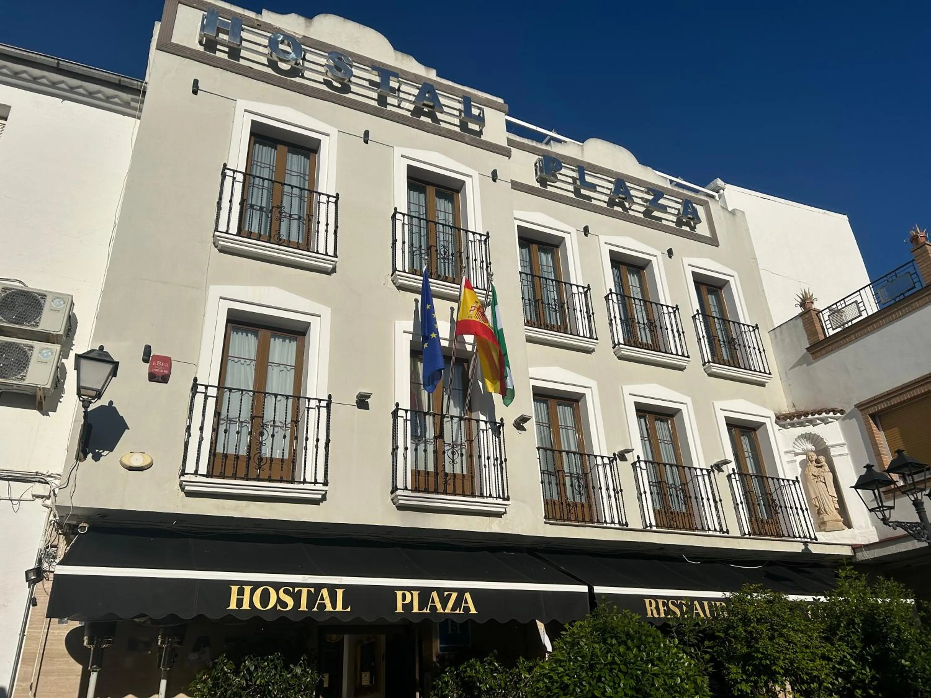 Hostal Plaza