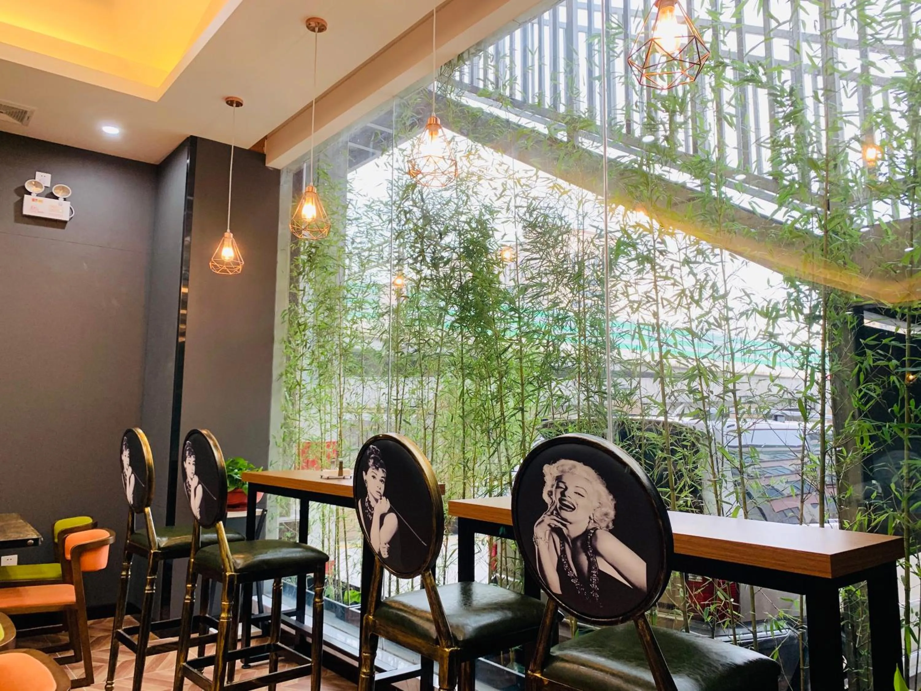 Restaurant/places to eat in Guangzhou Homies Hotel