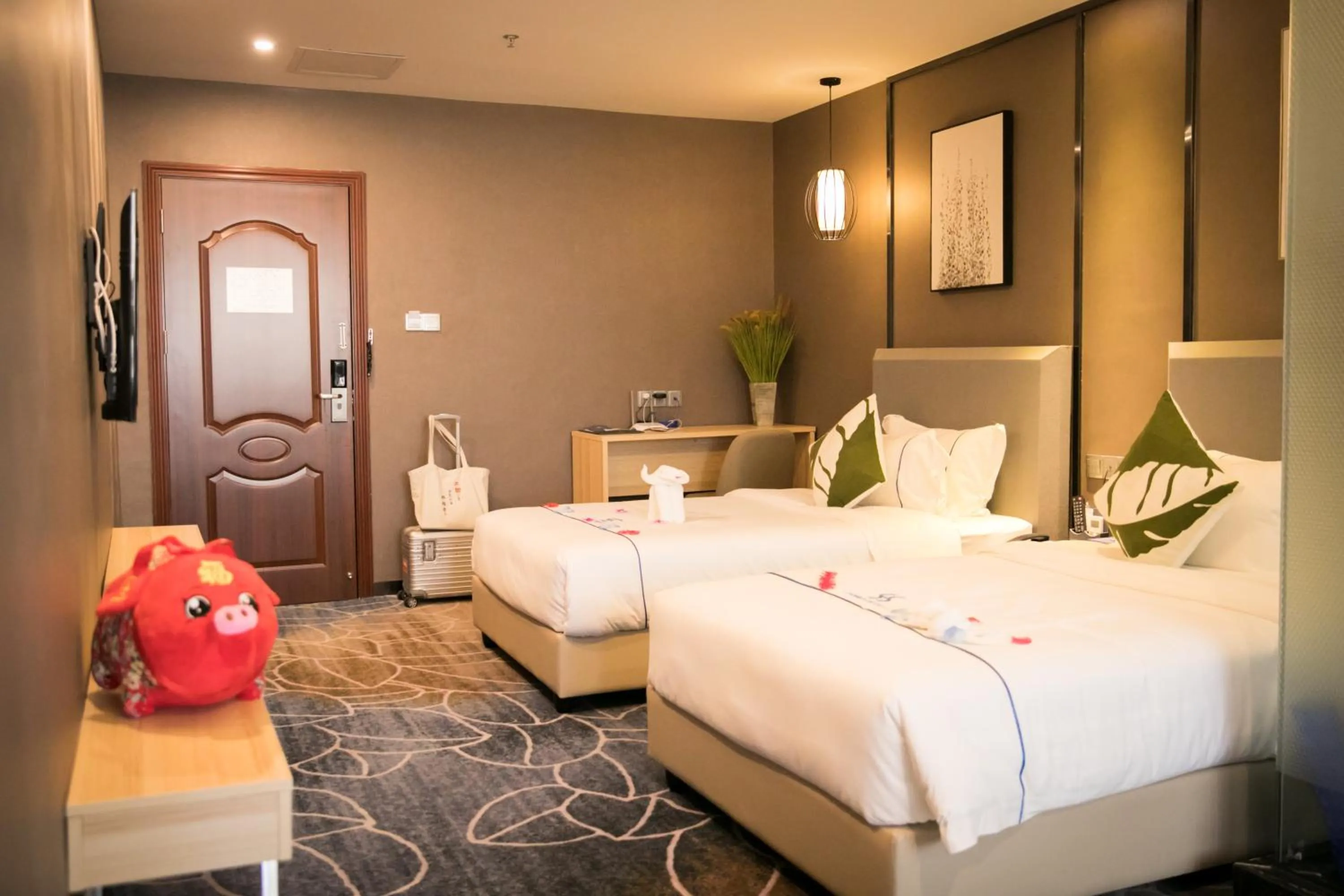 Bed in Guangzhou Homies Hotel