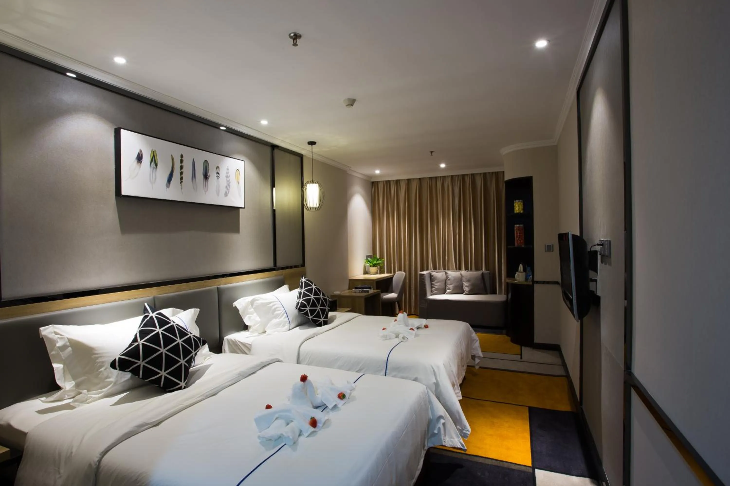 Bed in Guangzhou Homies Hotel