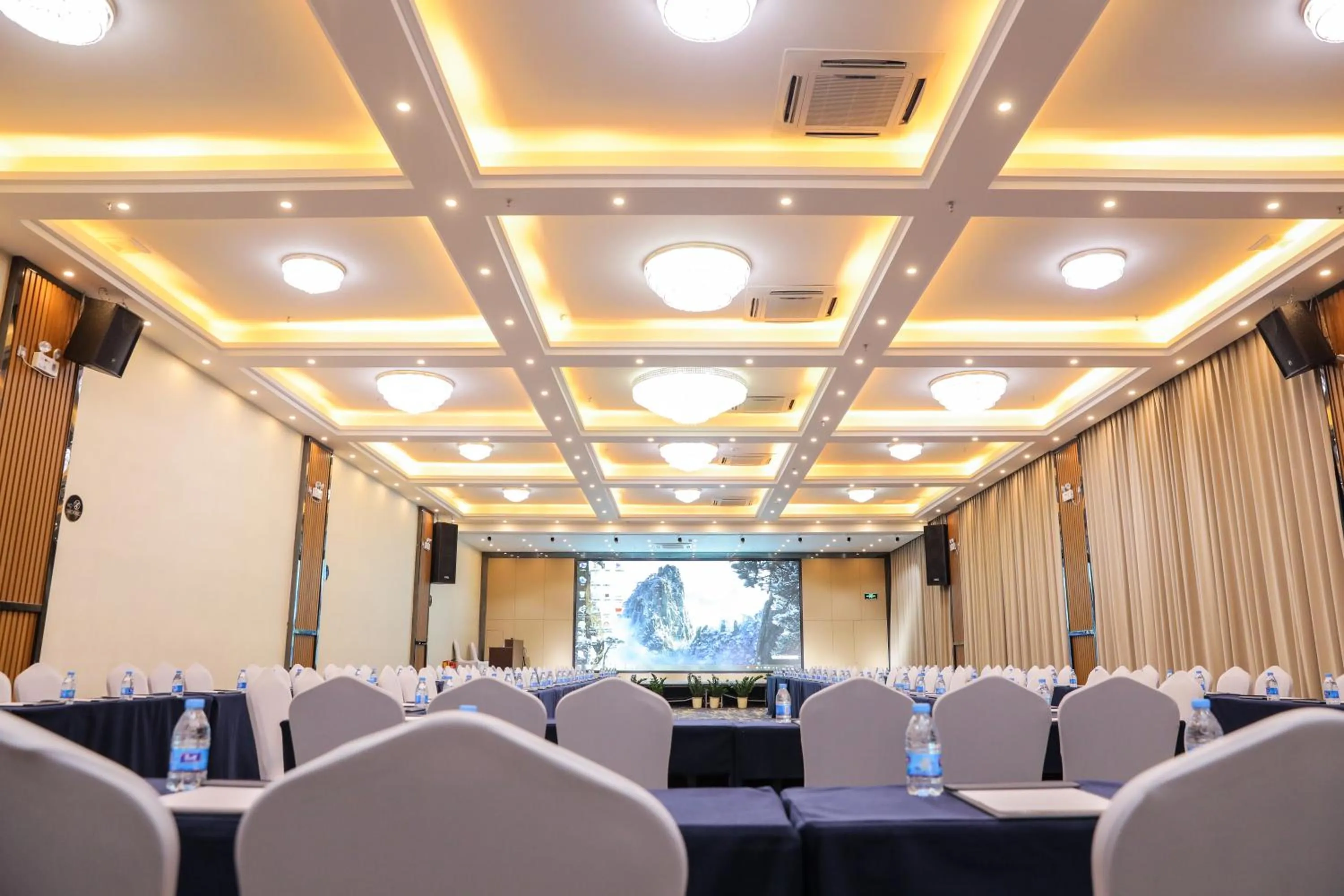 Guangzhou Homies Hotel