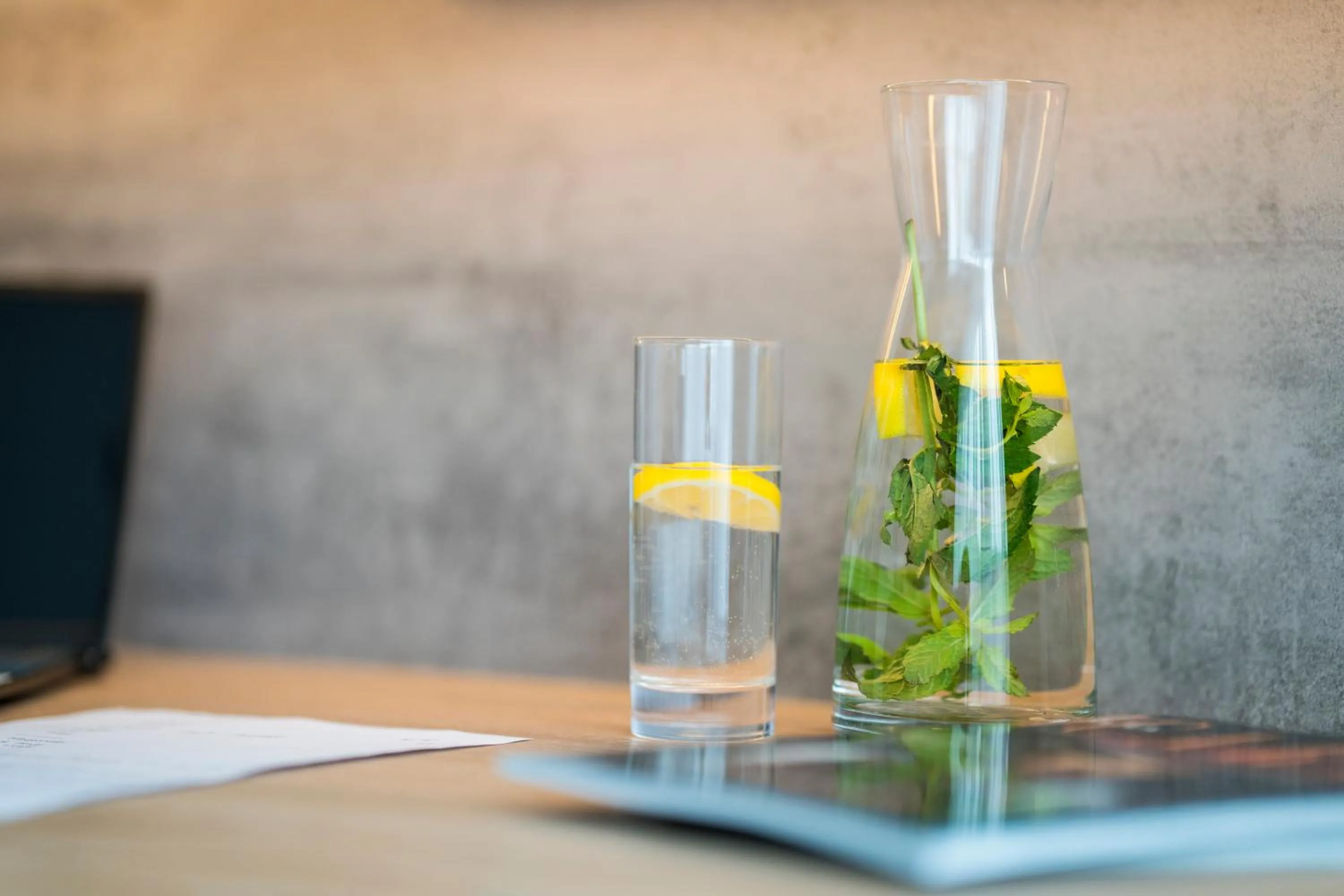 Drinks in 2Places Side