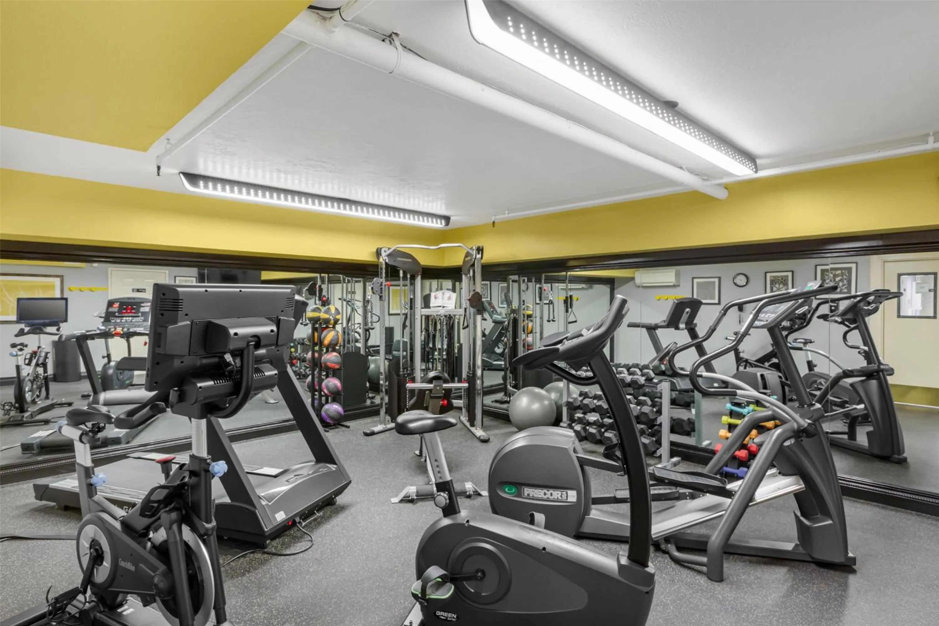 Fitness centre/facilities in Best Western Plus Canyonlands Inn