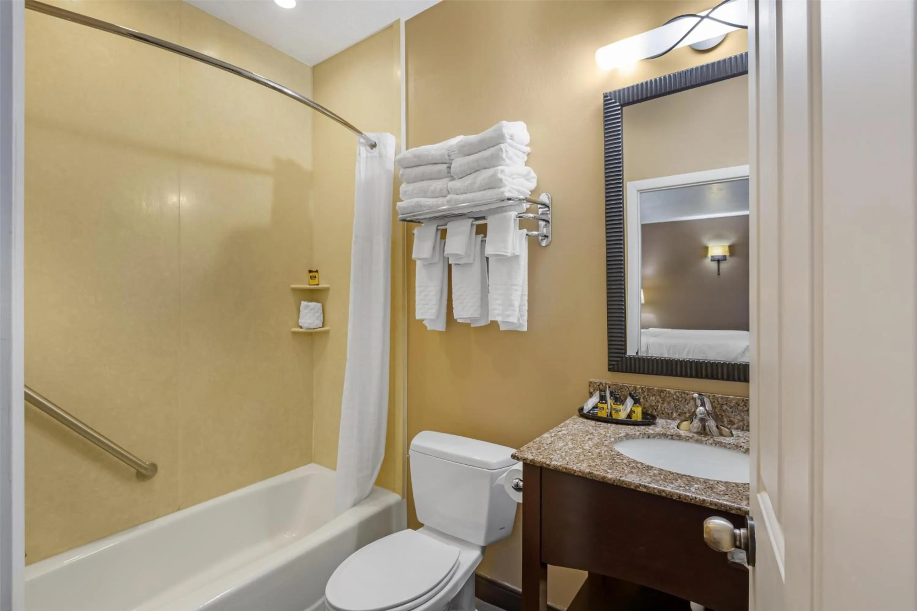 Bathroom in Best Western Plus Canyonlands Inn