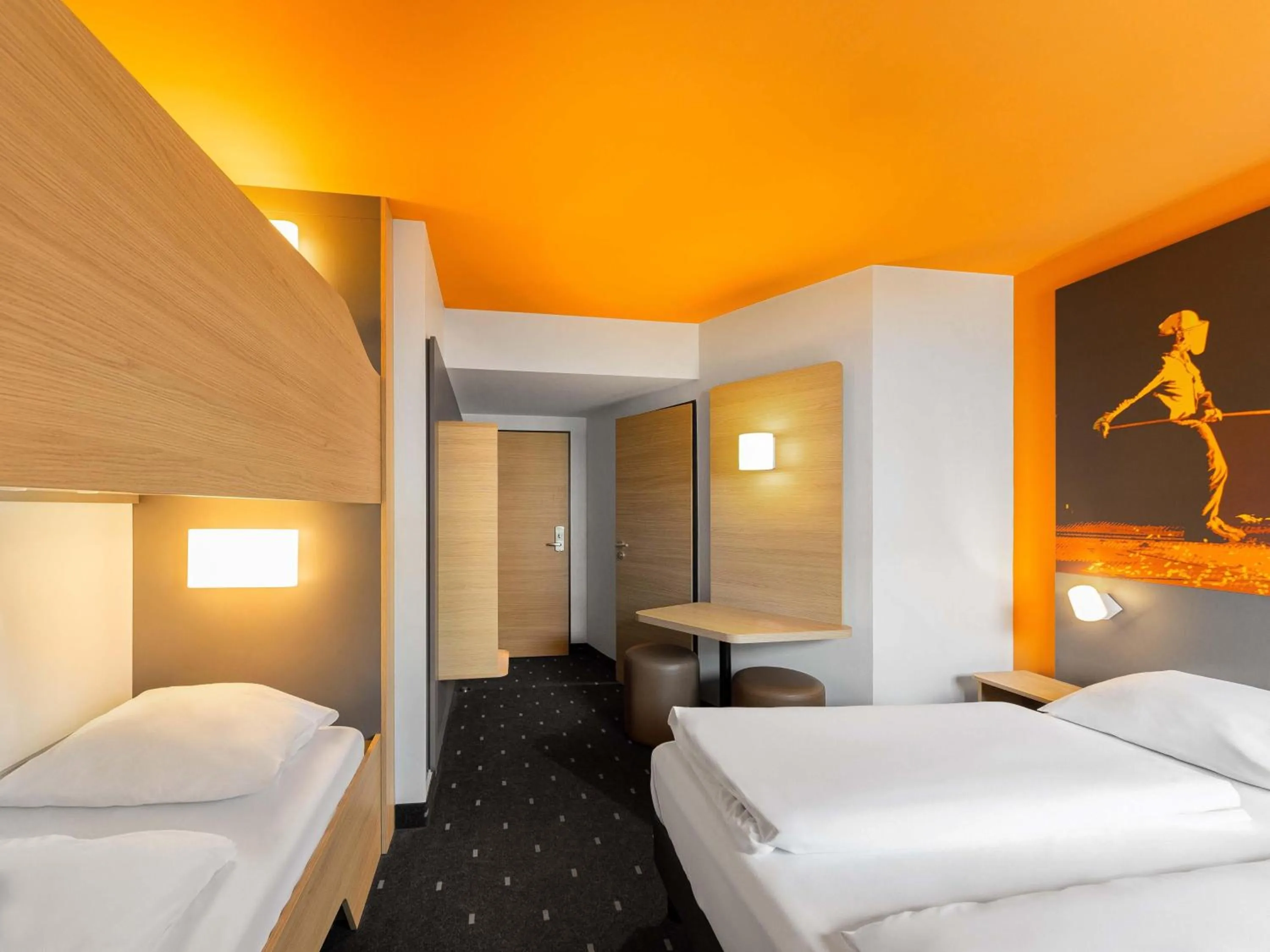 Photo of the whole room, Bed in B&B Hotel Essen-City