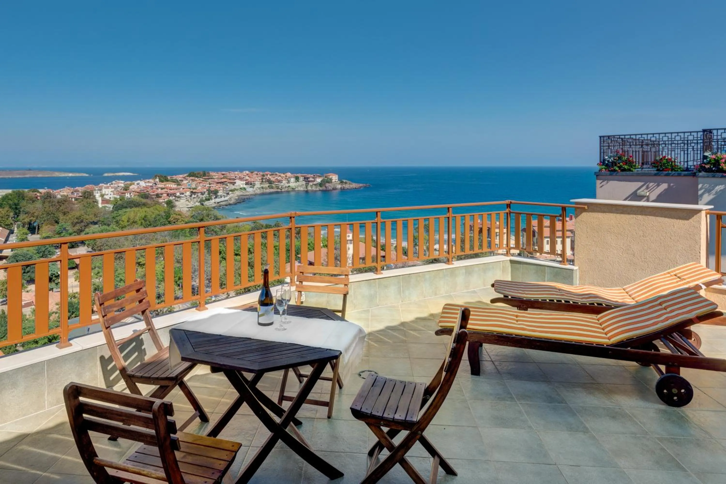 Balcony/Terrace in Kalithea Family Hotel