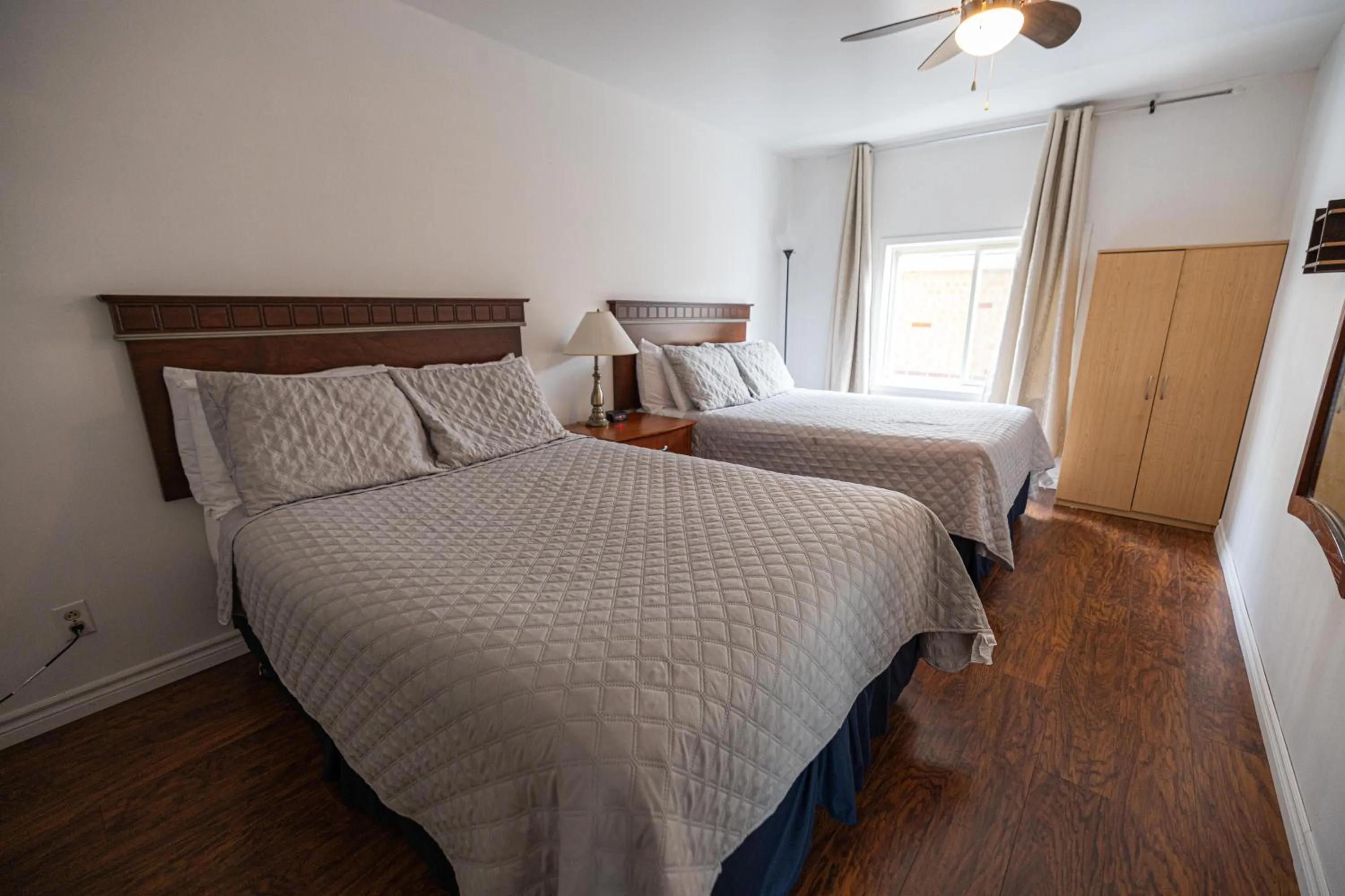Bedroom, Bed in Motel Deblois