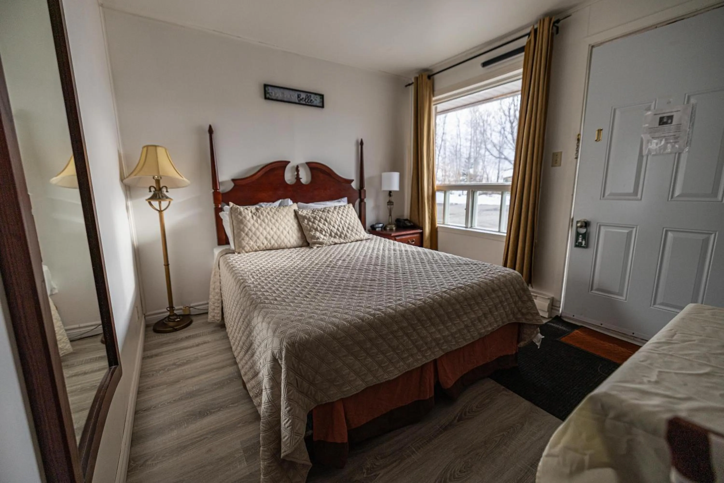 Bedroom, Bed in Motel Deblois
