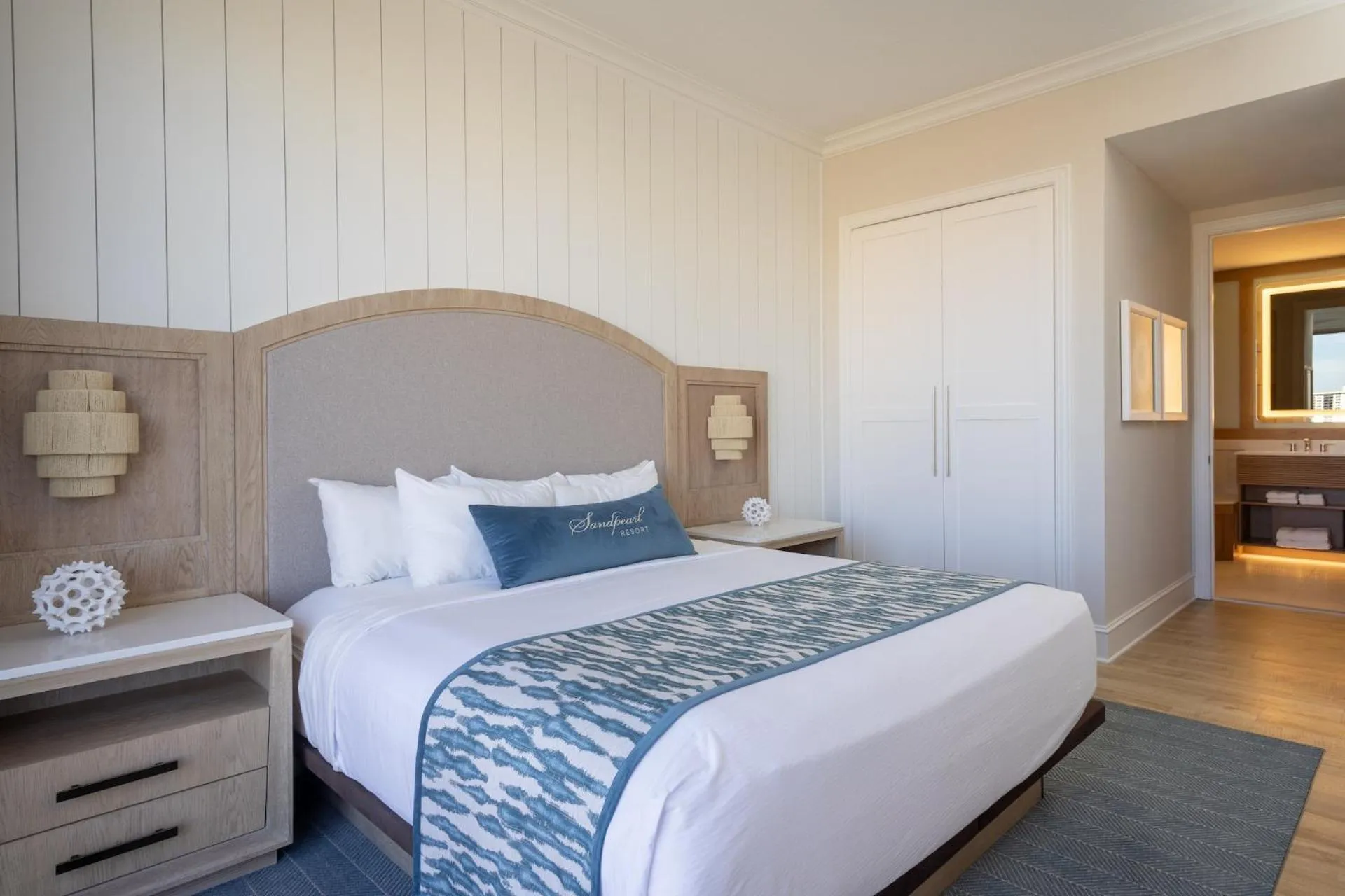 Bedroom, Bed in Sandpearl Resort Private Beach