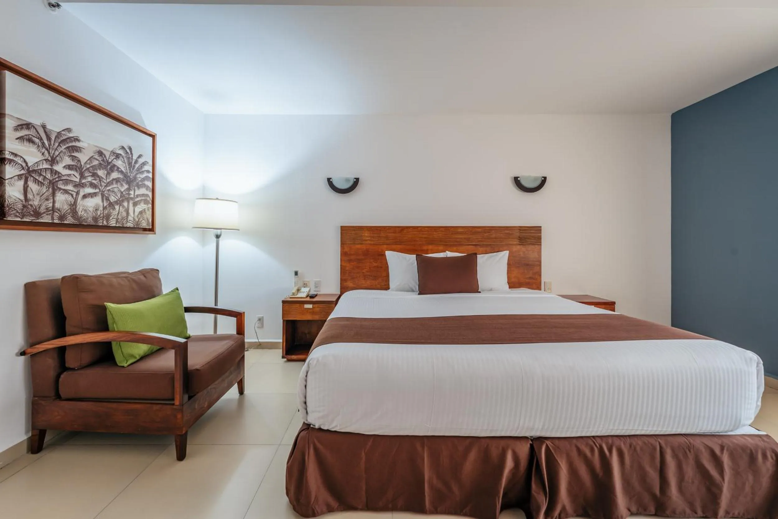 Photo of the whole room, Bed in Hotel La Venta Inn Villahermosa