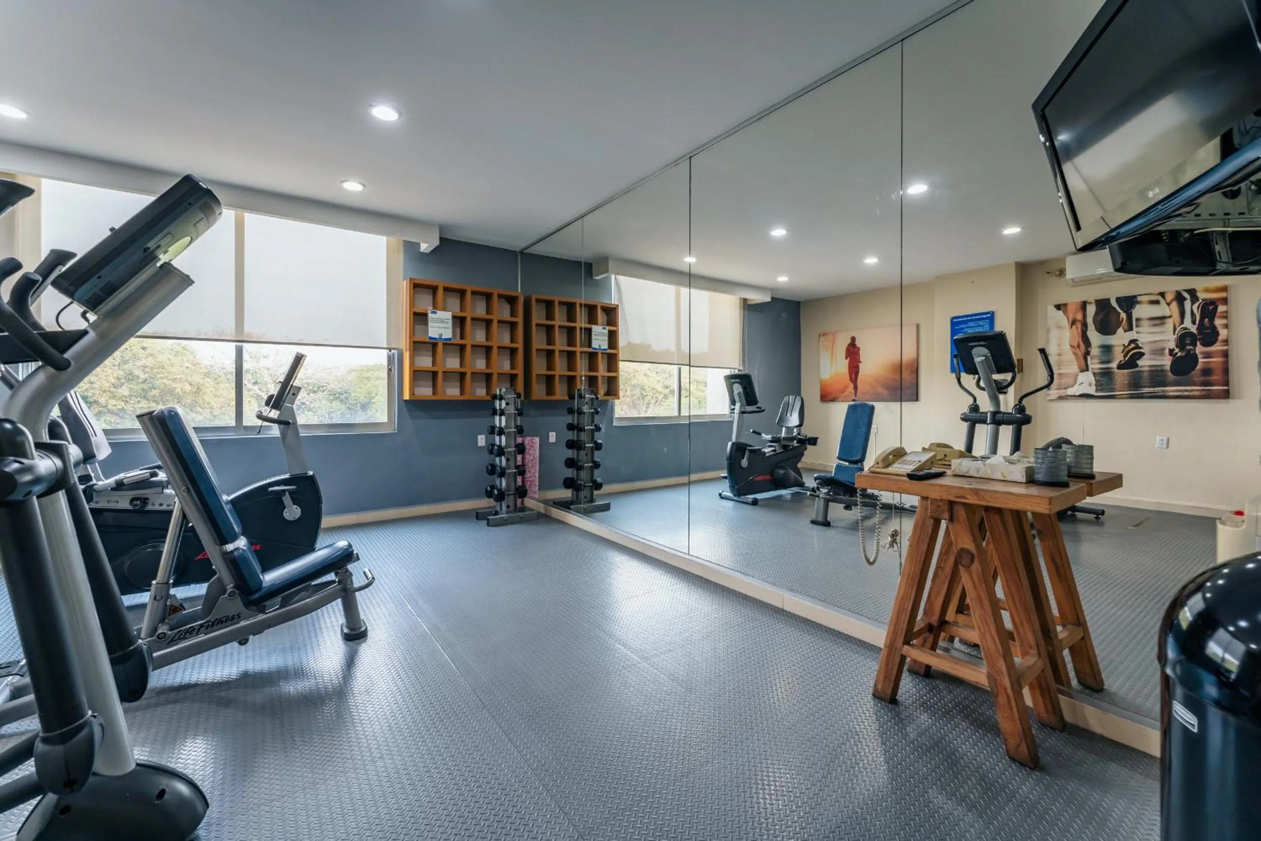 Fitness centre/facilities in Hotel La Venta Inn Villahermosa