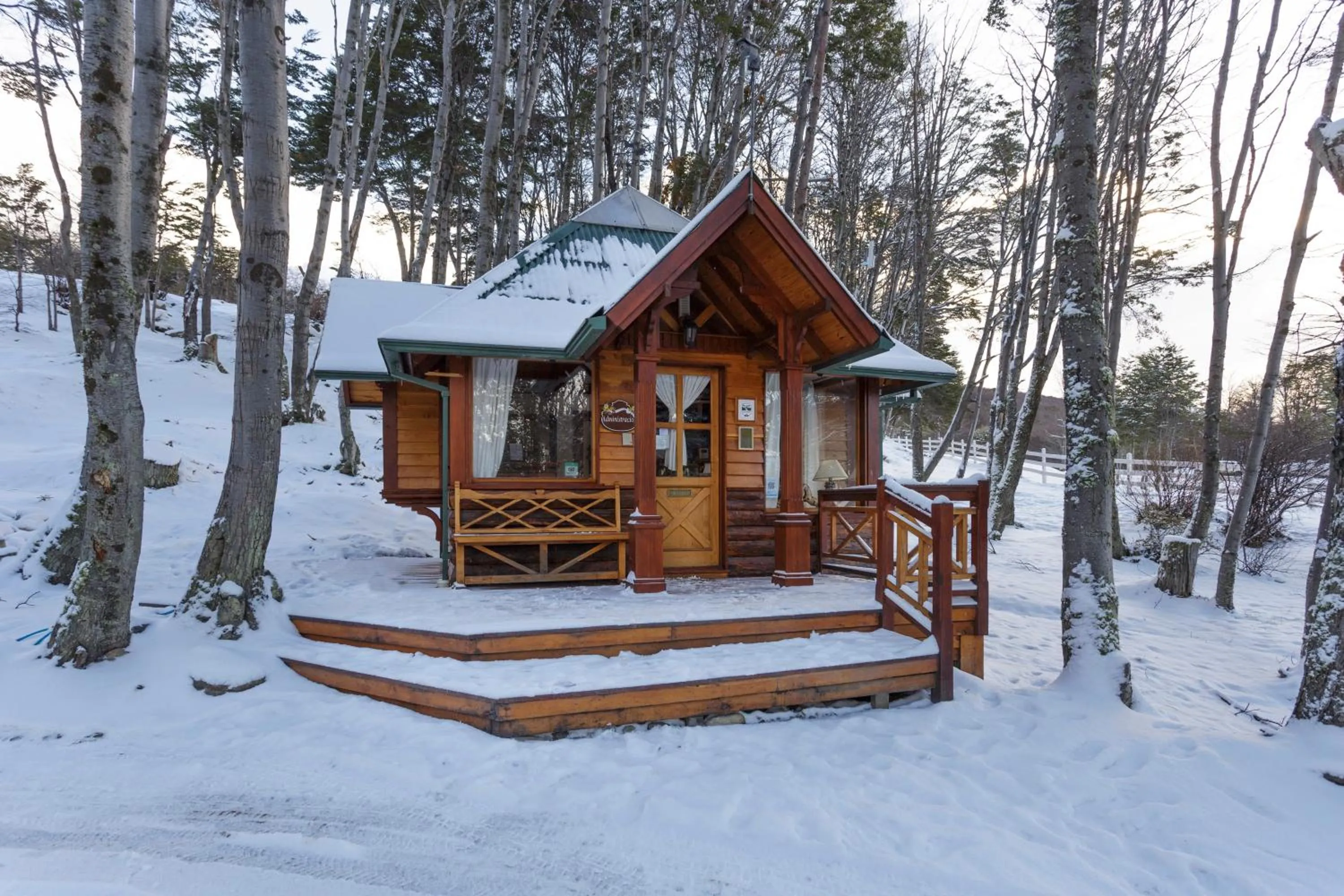 Facade/entrance in Aldea Nevada