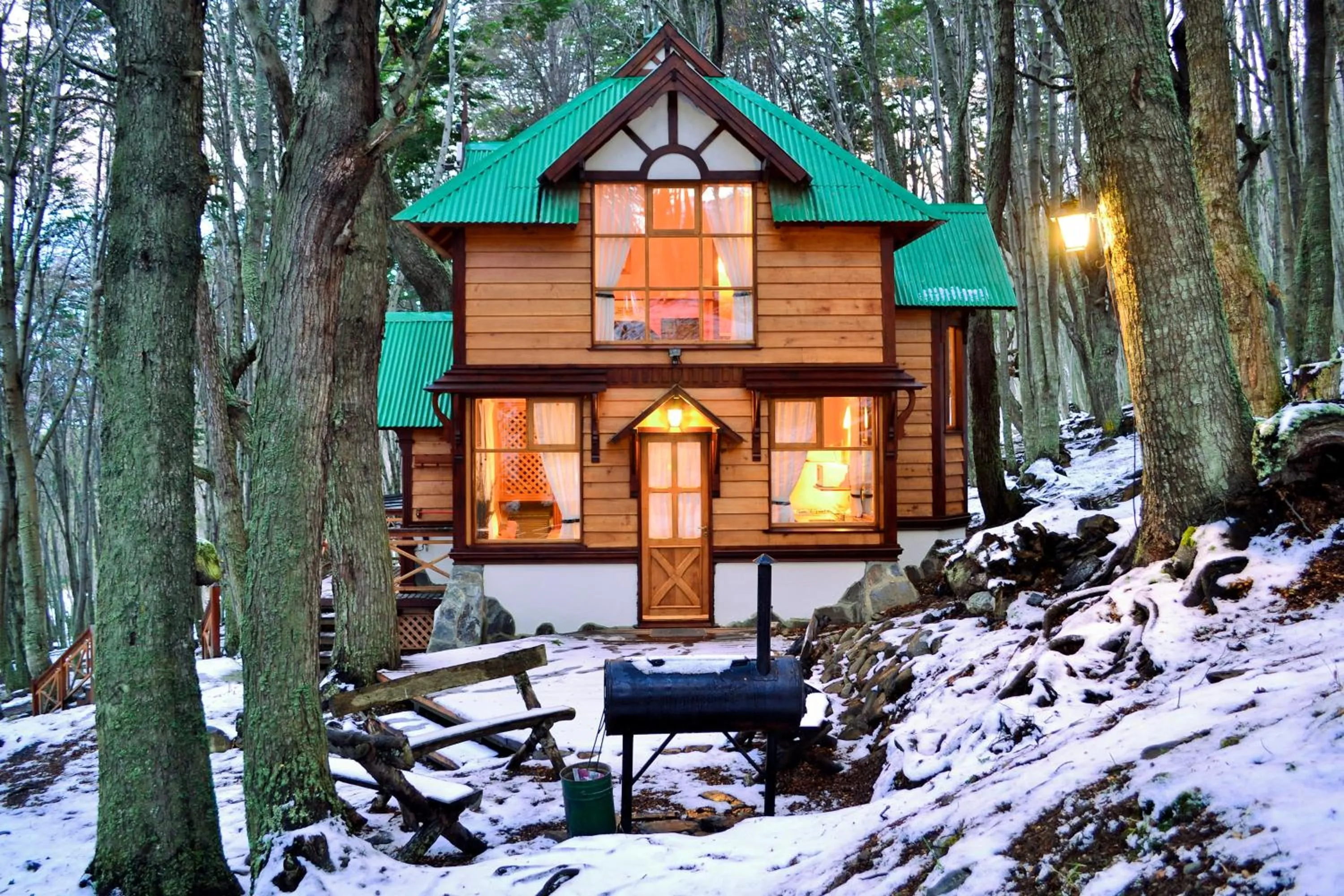 Facade/entrance in Aldea Nevada