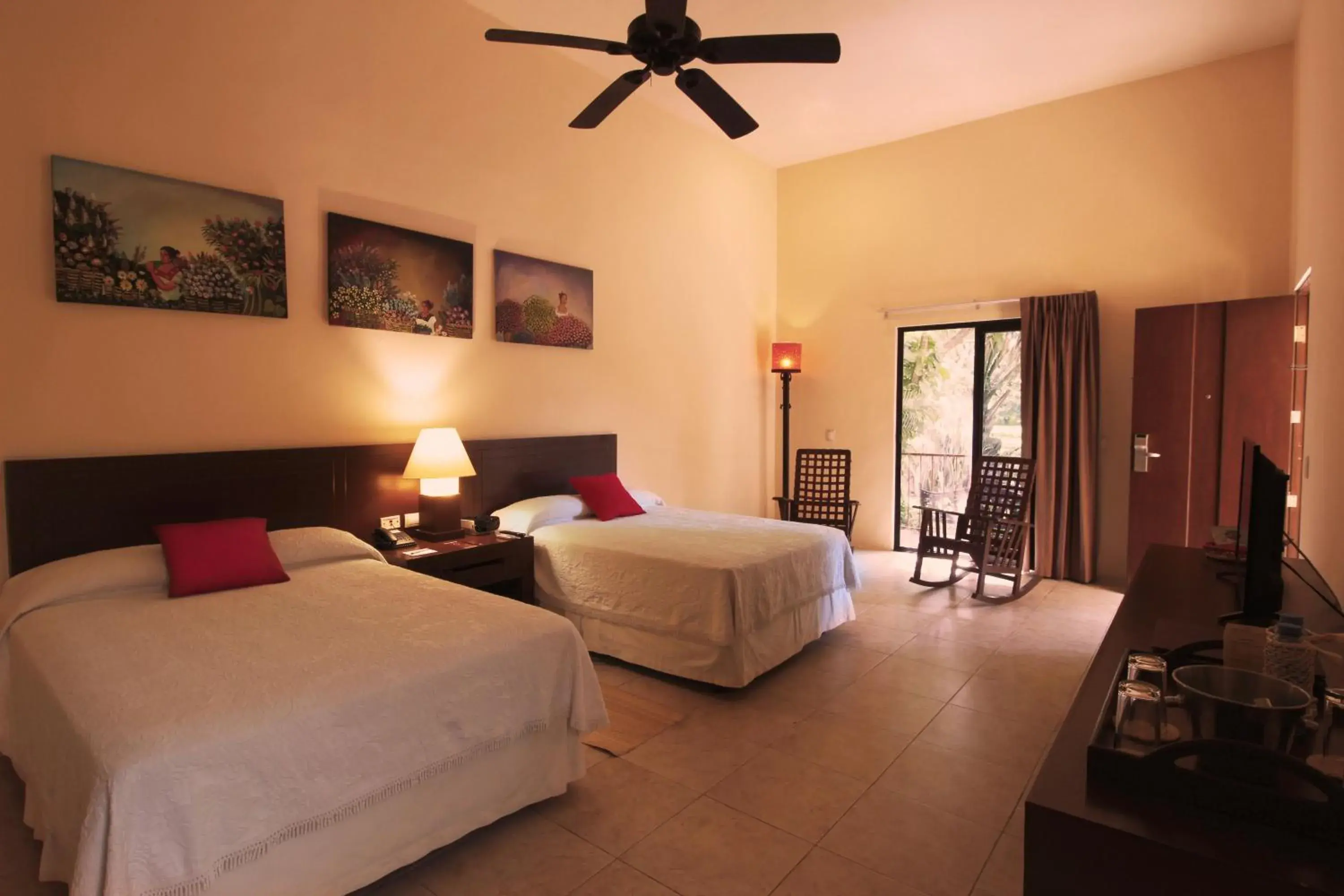 Superior Twin Room in Hacienda Misne Superior Twin Room in Hacienda Misne