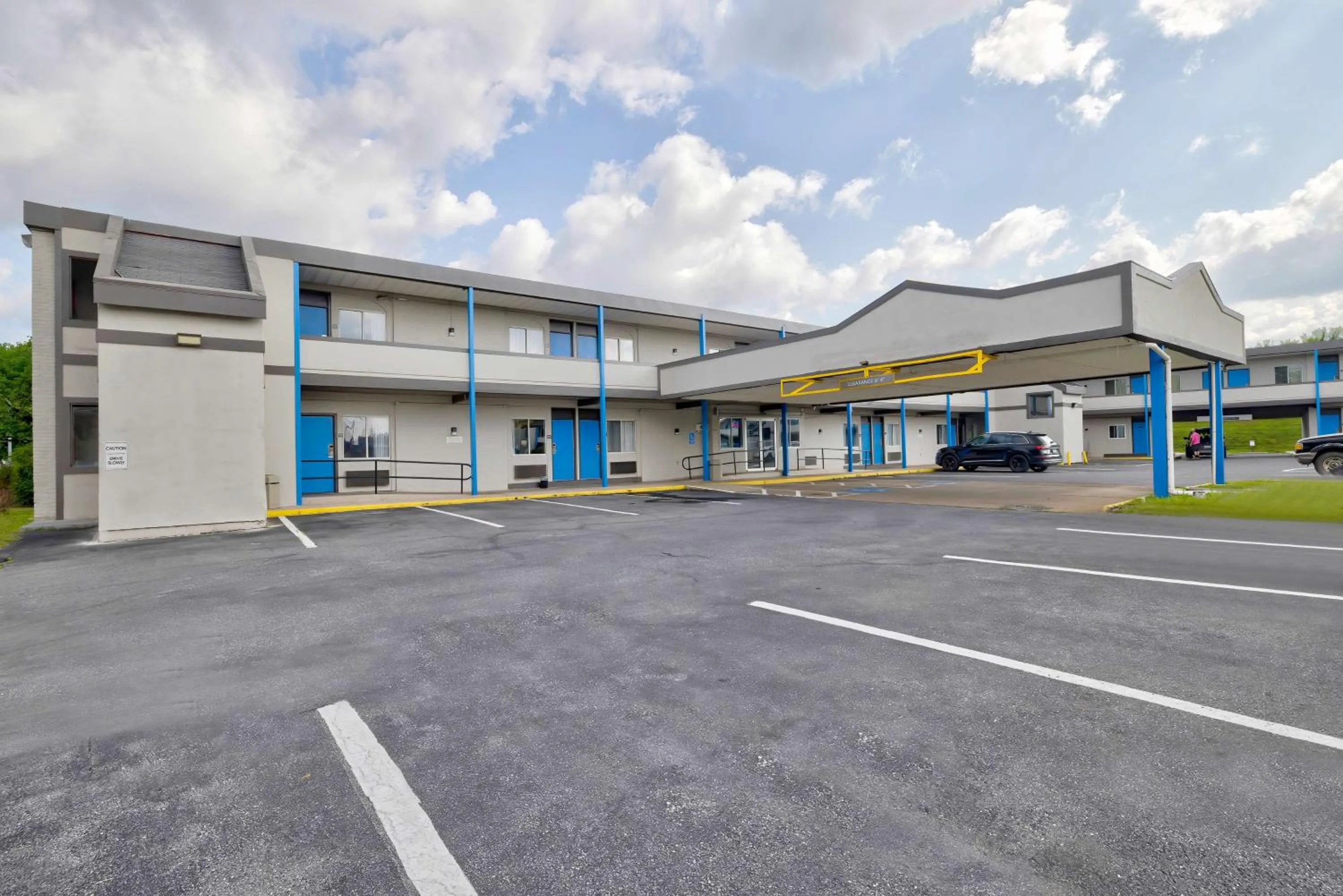 Property building in Motel 6 Harrisburg PA Near PA Expo Center