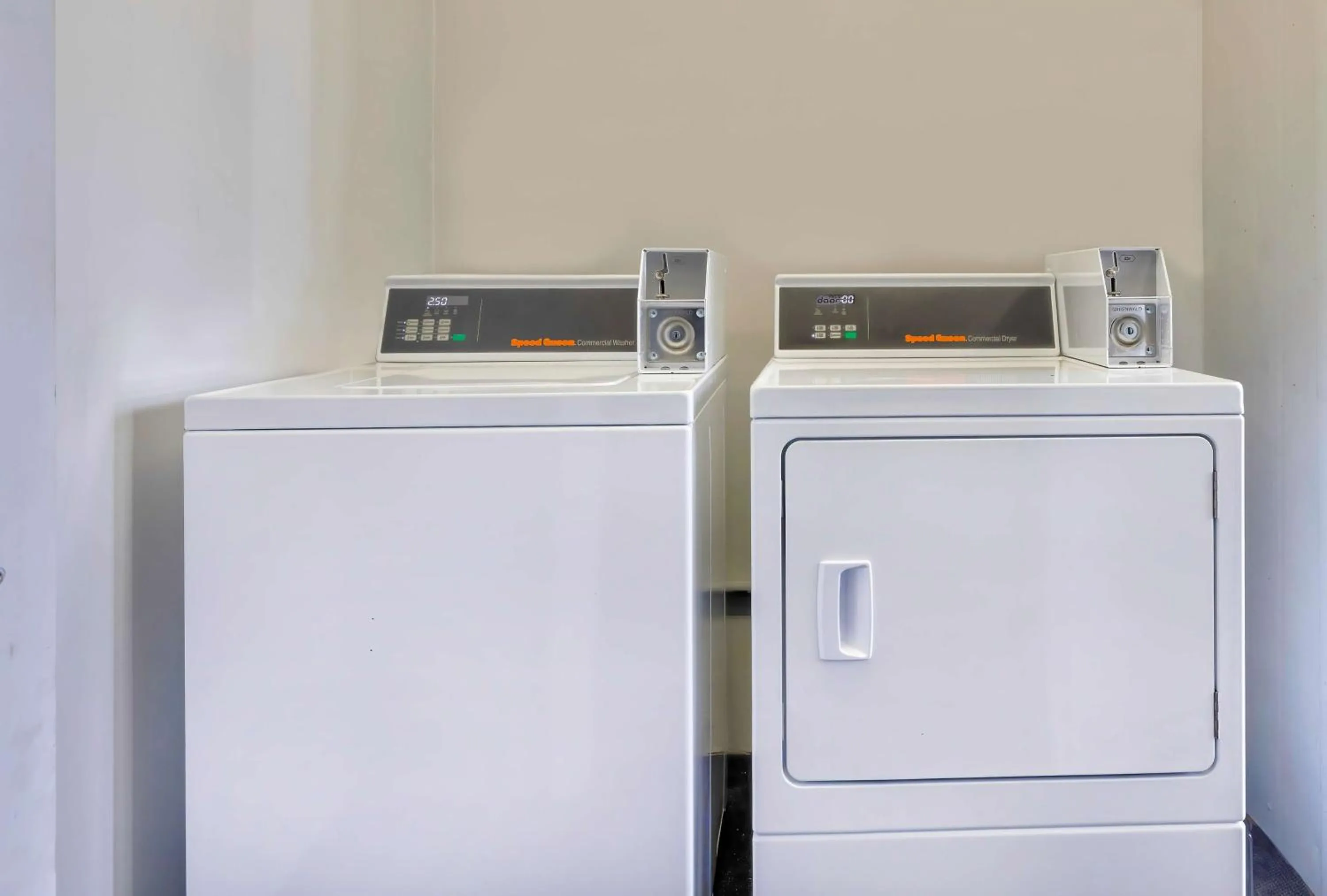 Property building in Motel 6 Harrisburg PA Near PA Expo Center