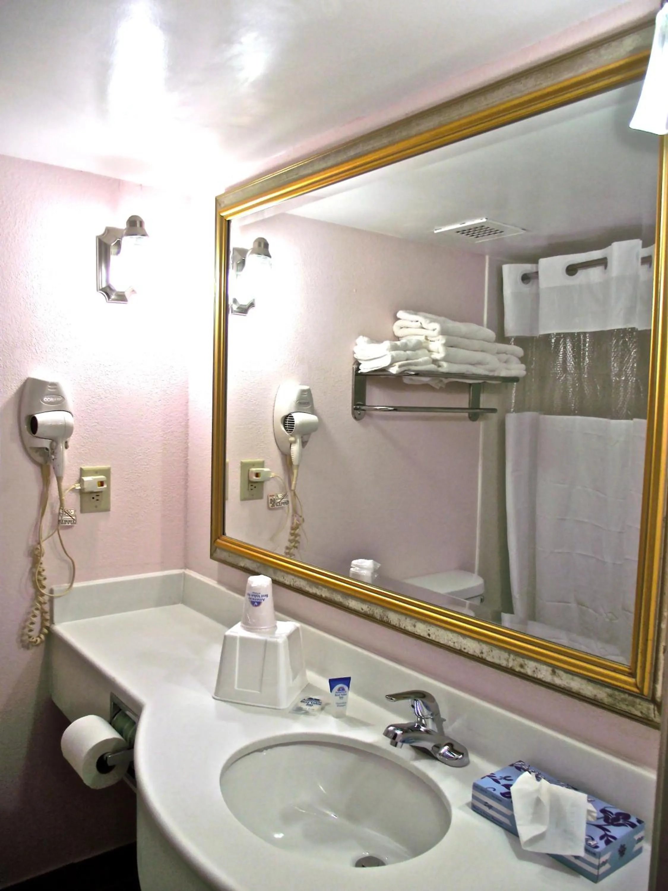 Bathroom in Motel 6 Harrisburg PA Near PA Expo Center