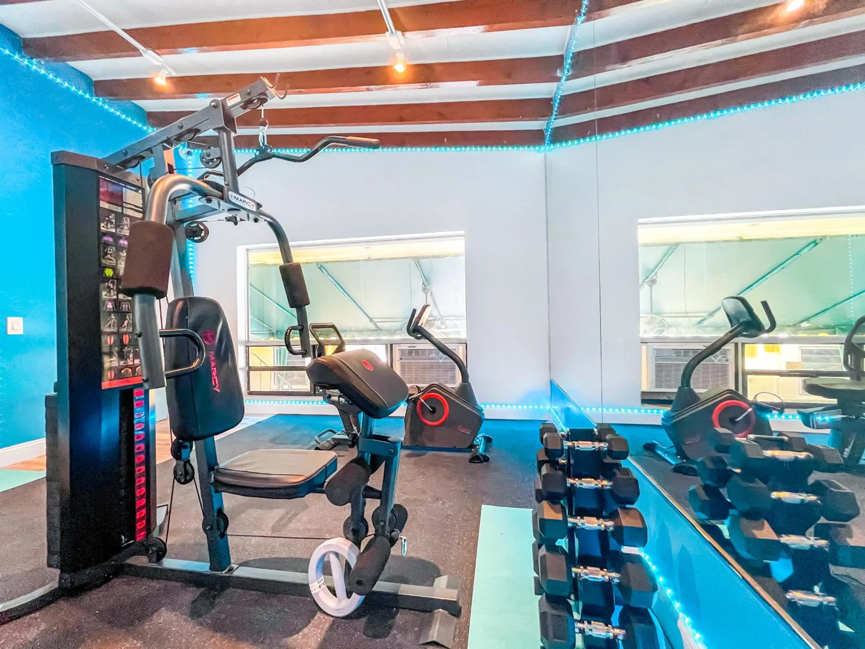 Fitness centre/facilities in Silver Spray Motel