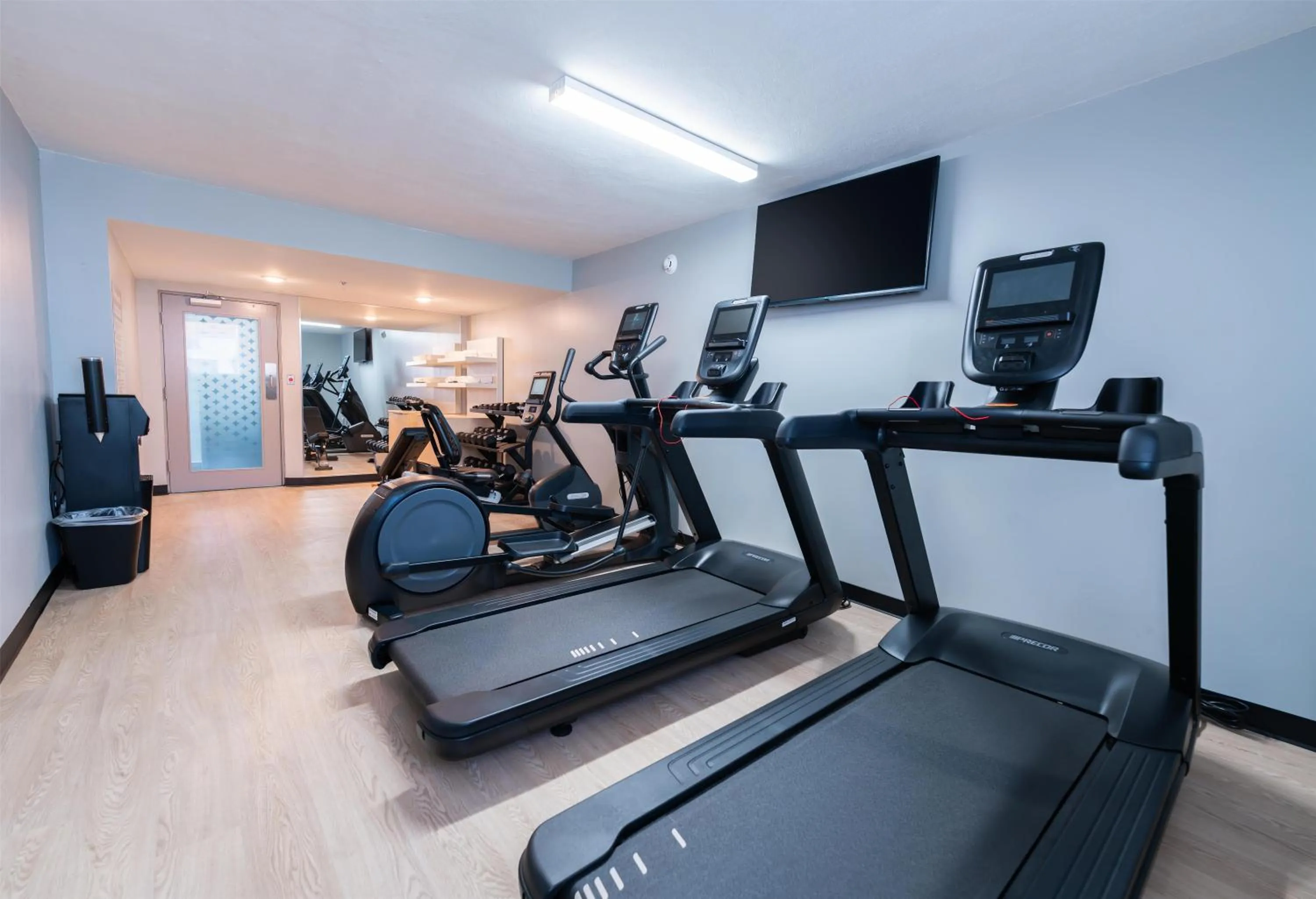 Fitness centre/facilities in Spark by Hilton Ponce