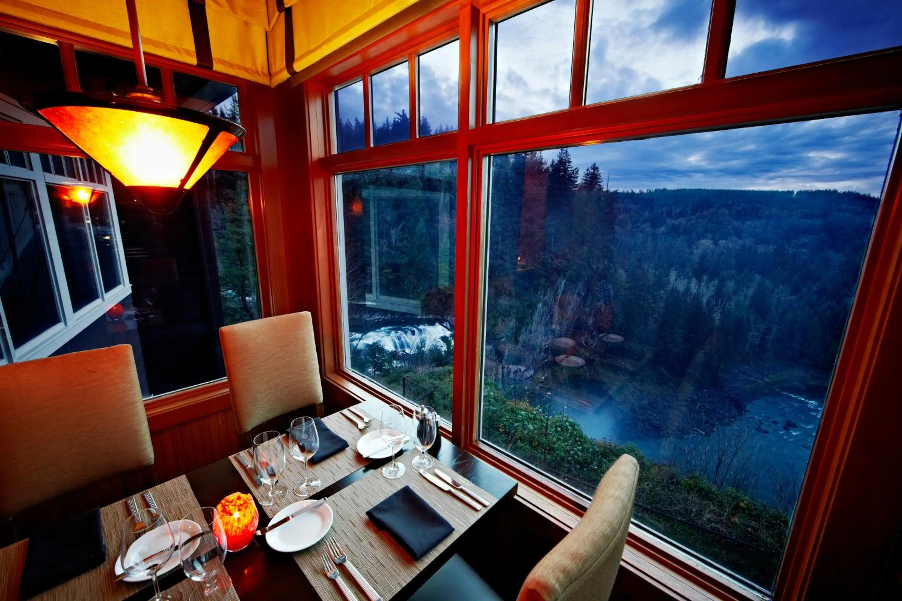 Dining area in Salish Lodge & Spa