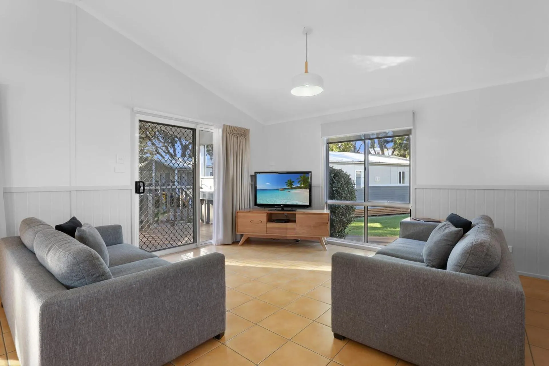 Living room in Kendalls Beach Holiday Park
