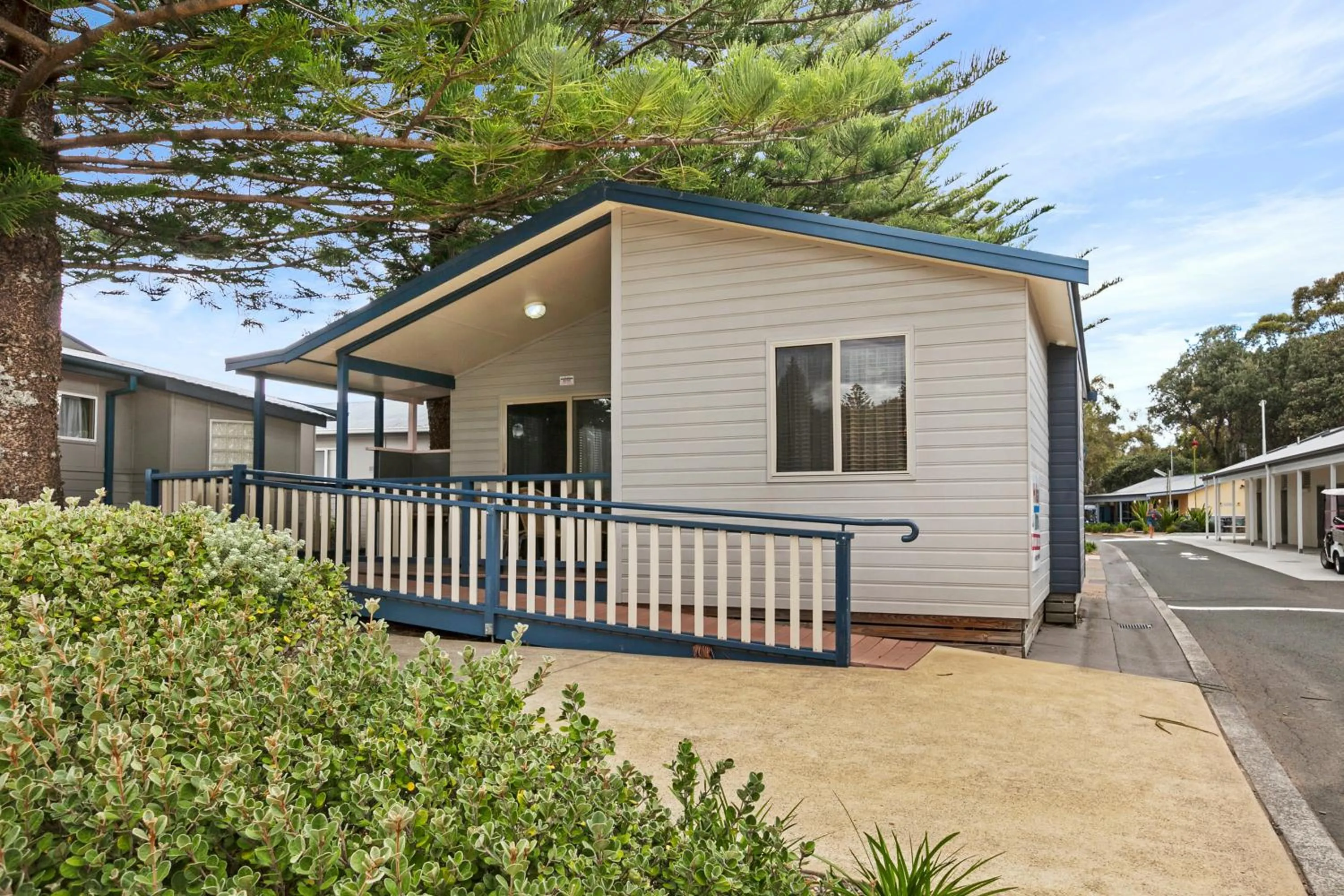 Facade/entrance in Kendalls Beach Holiday Park