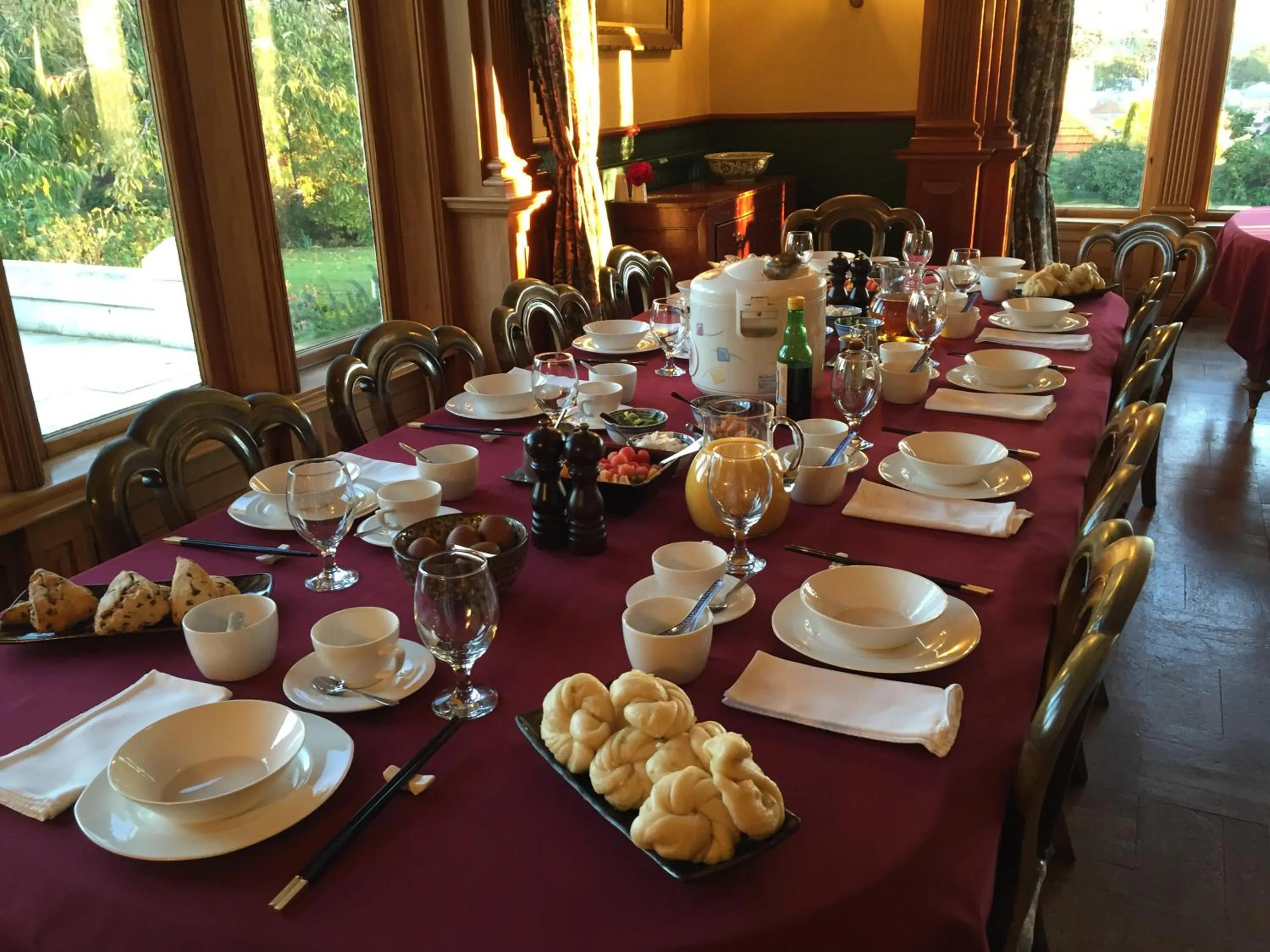 Restaurant/places to eat in Pen-y-bryn Lodge