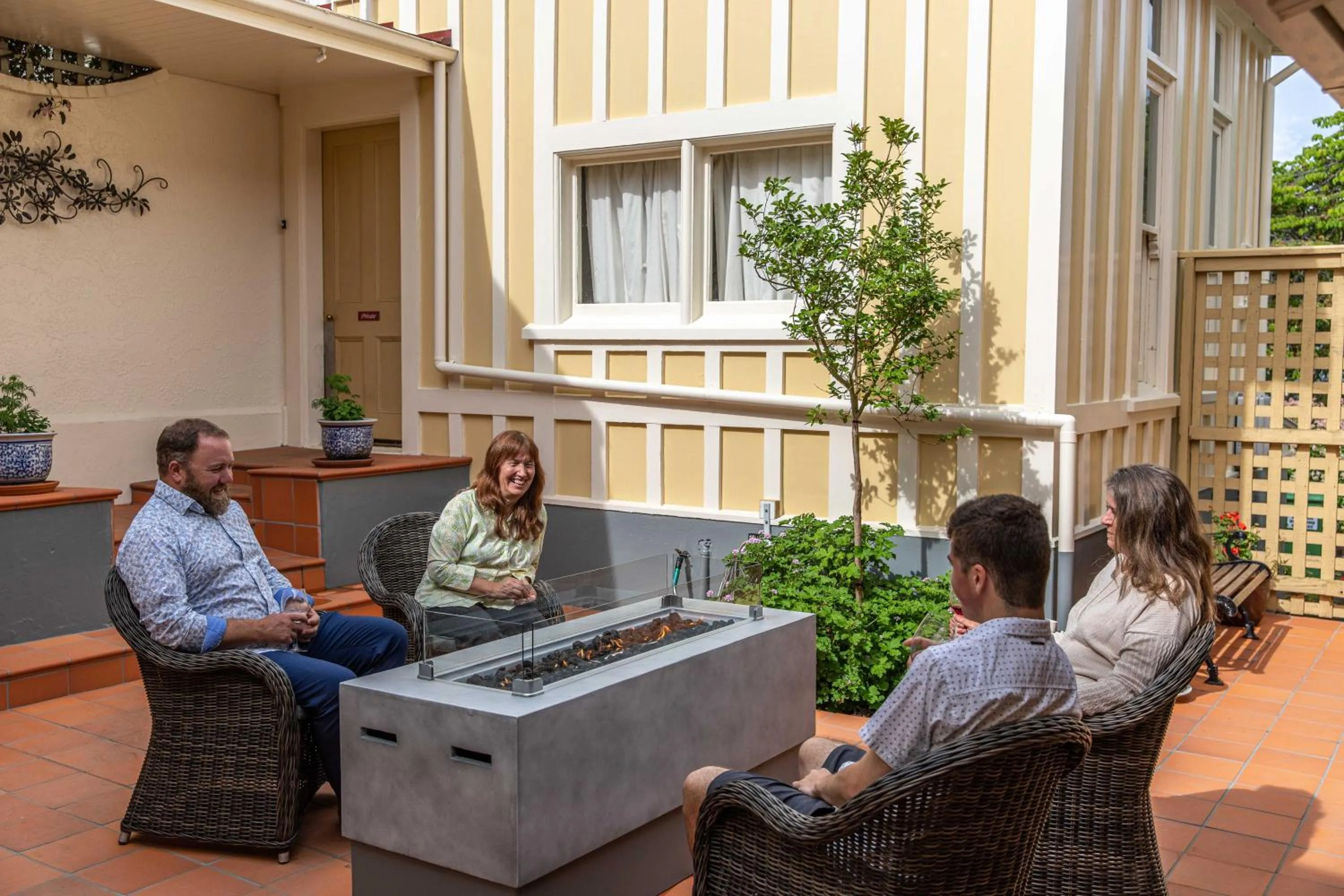 Seating area in Pen-y-bryn Lodge