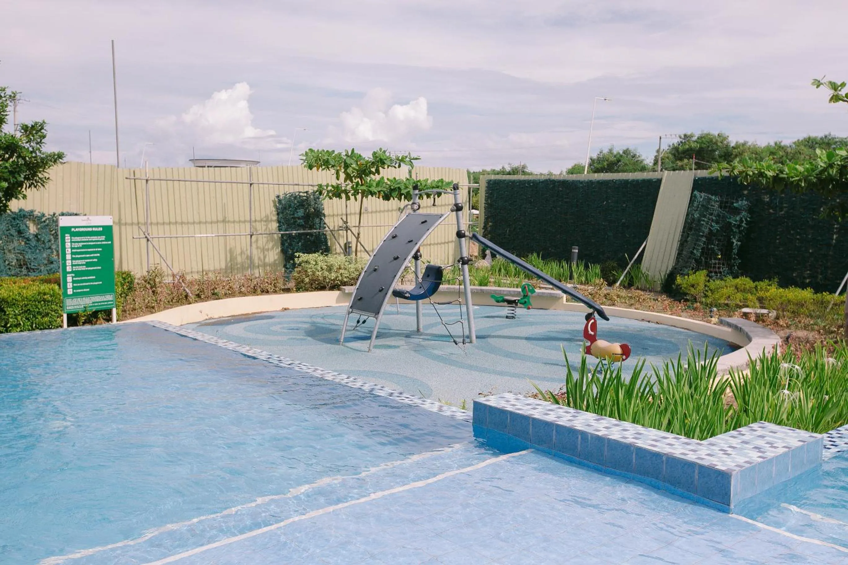 Children play ground in Kara's Suite
