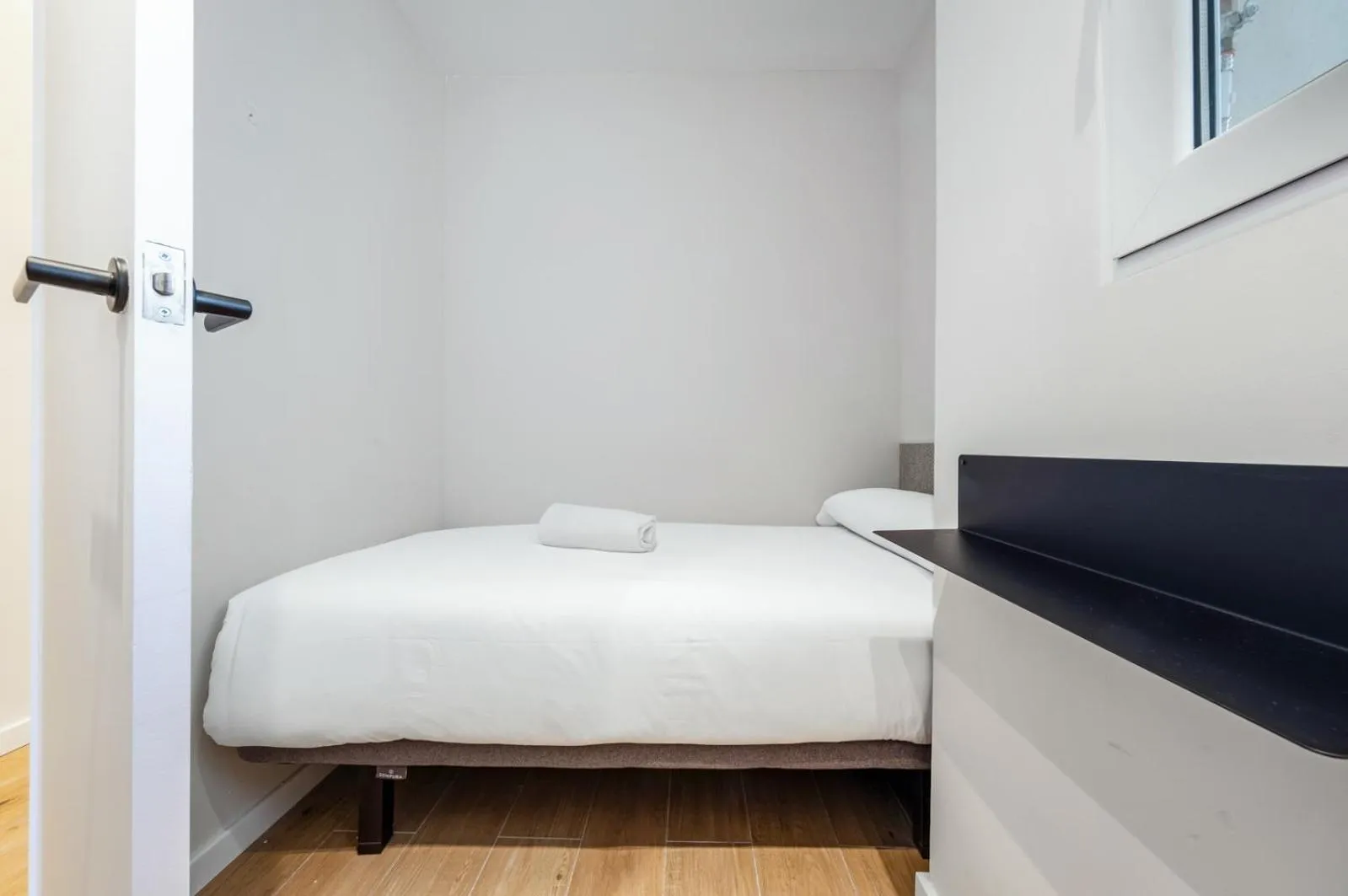 Bedroom, Bed in AinB Barcelona Sants Apartments