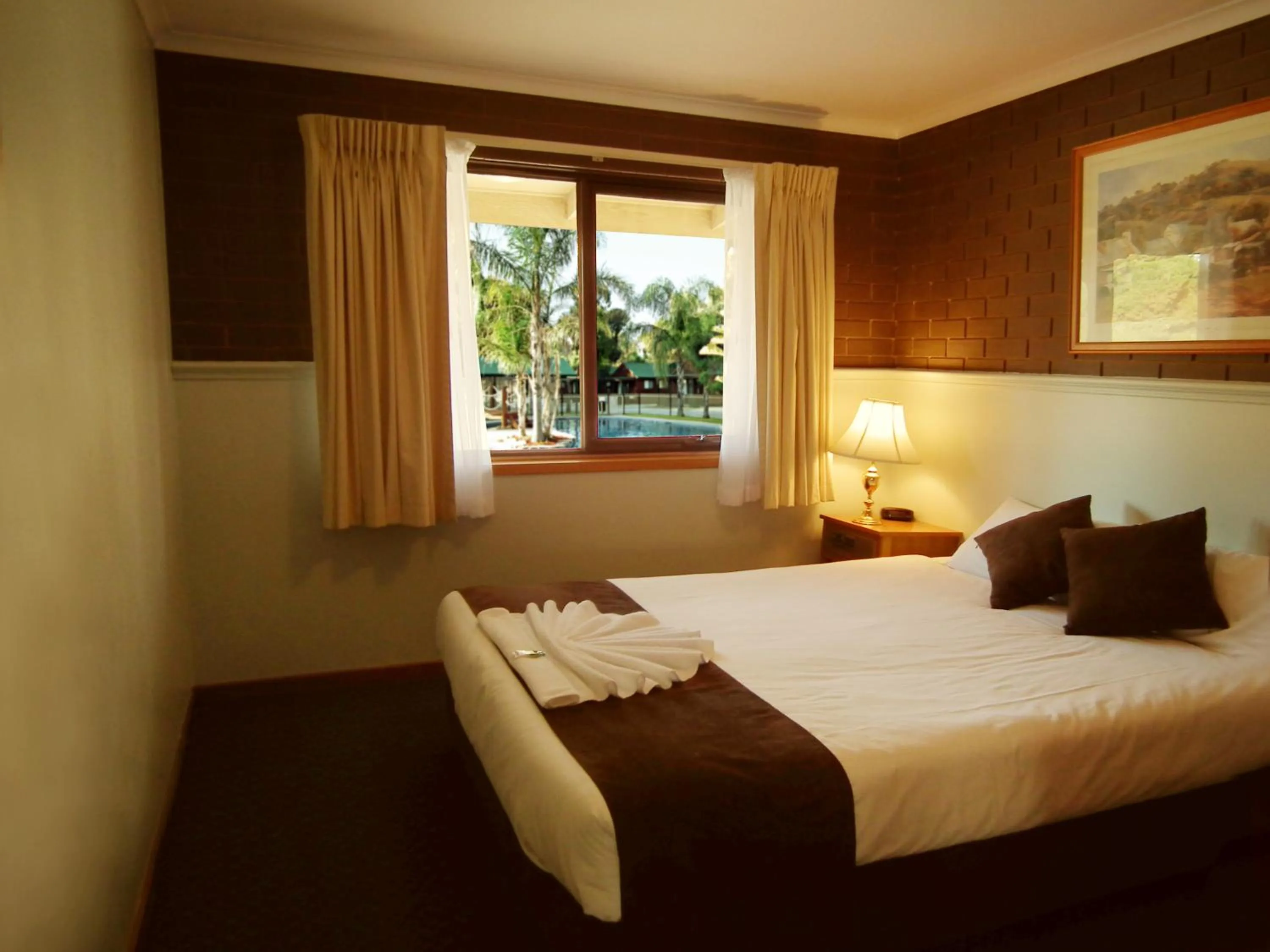 Bedroom, Bed in Cobram Barooga Golf Resort