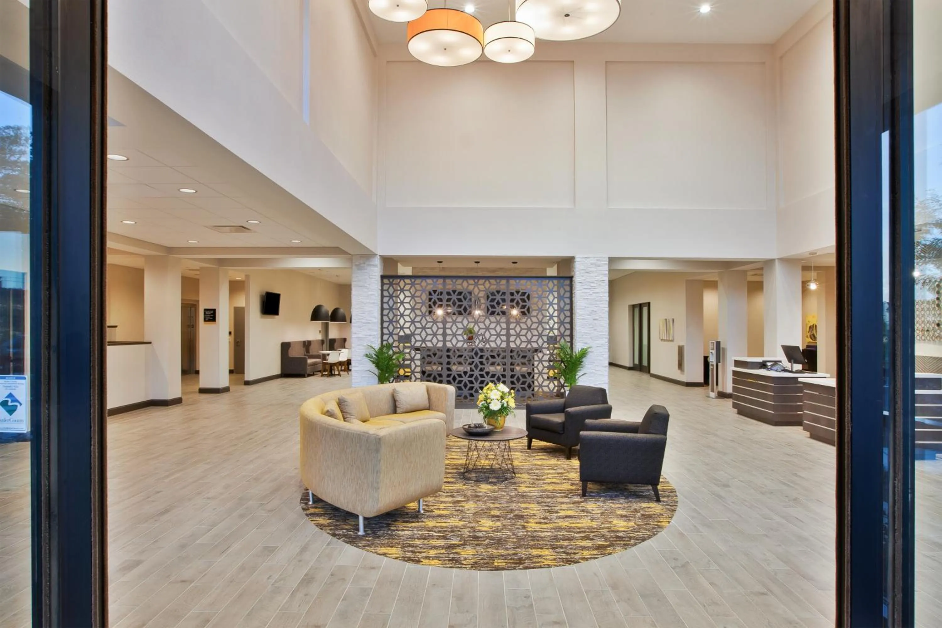 Lobby or reception in Best Western Plus Cranberry-Pittsburgh North