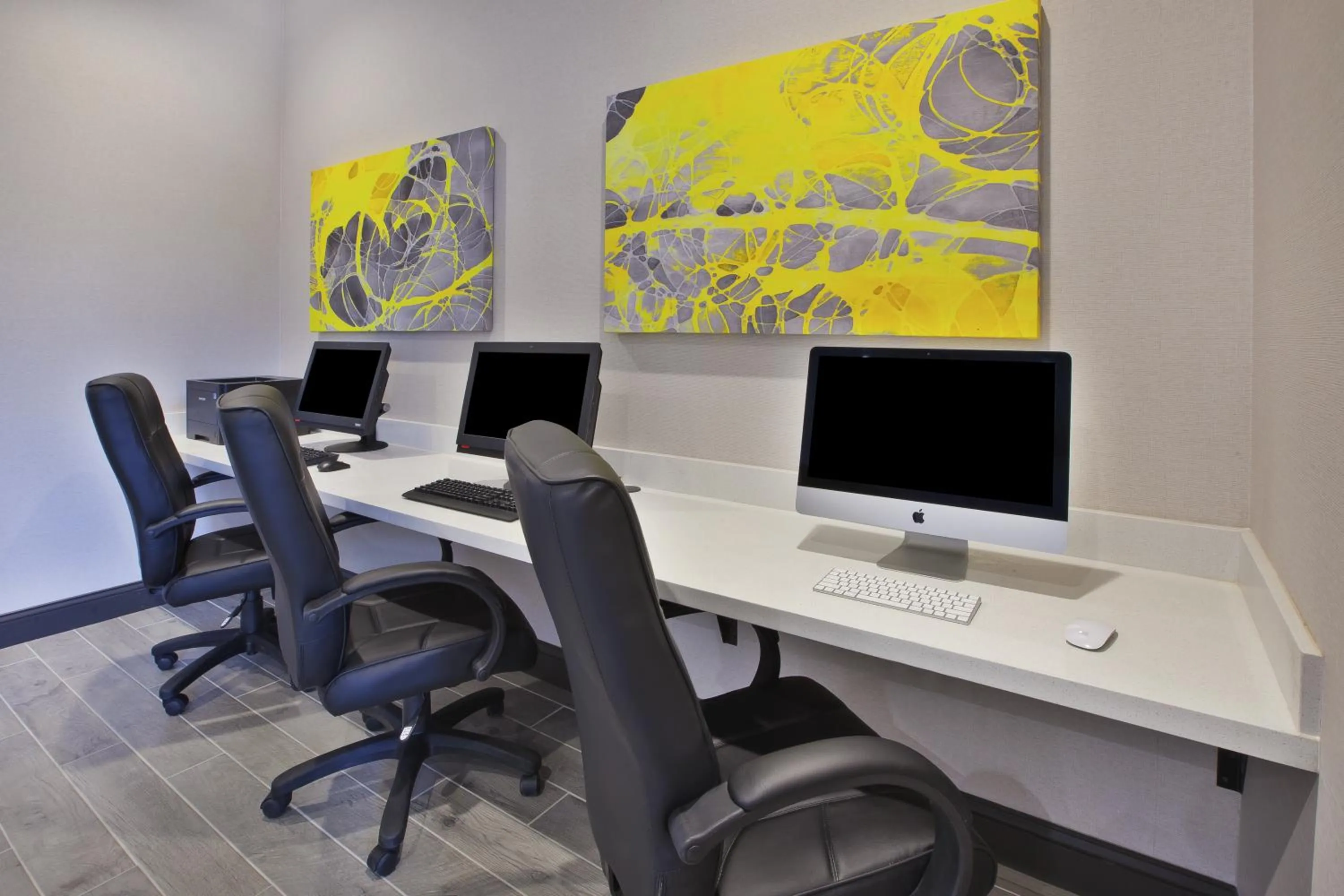 Business facilities in Best Western Plus Cranberry-Pittsburgh North