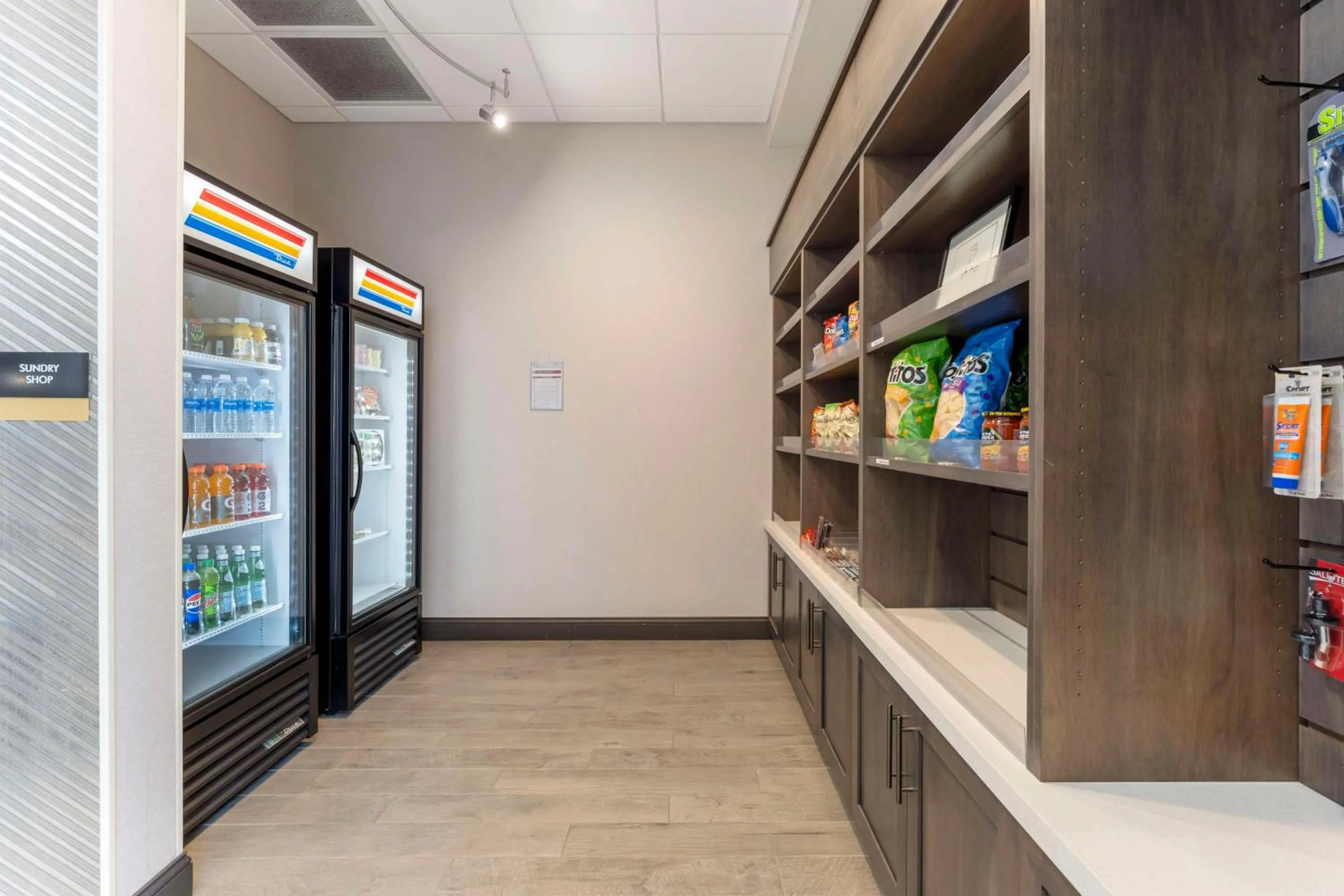 Property building in Best Western Plus Cranberry-Pittsburgh North